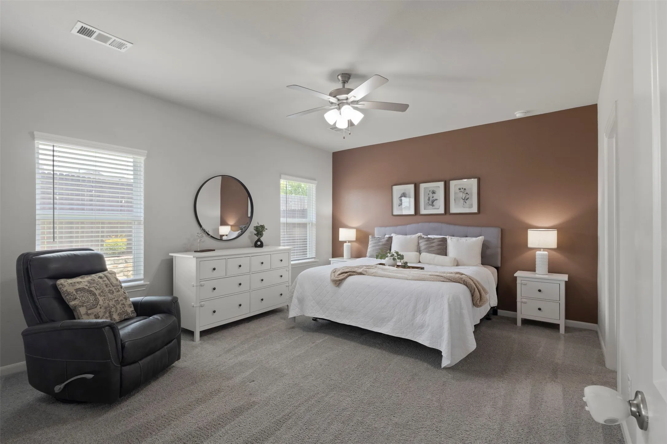 Single Family Residence For Sale in Kaufman County , 2092 Hartley Drive, Forney, Texas 75126, 3 Bedroom, 2 Bathroom, 2 Garage spaces, 1,916 Sqft, built in 2021, mls#21313588, Real Estate Agent in Forney, Homes For Sale in Kaufman county, Homes For Sale in Forney, Realtor in Forney Texas, Real Estate Brokerage Independent Realty Texas, Luminita Cordes Realtor