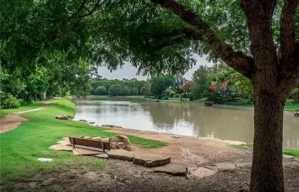 Single Family Residence For Sale in Dallas County , 7529 Vineyard Trail, Garland, Texas 75044, 4 Bedrooms, 3 Bathrooms, 2 Garage spaces, 2,807 Sqft, built in 1991, Price $549,999, mls#21313410, Real Estate Agent in Garland, Homes For Sale in Dallas county, Homes For Sale in Garland, Realtor in Garland Texas, Real Estate Brokerage Independent Realty Texas, Luminita Cordes Realtor