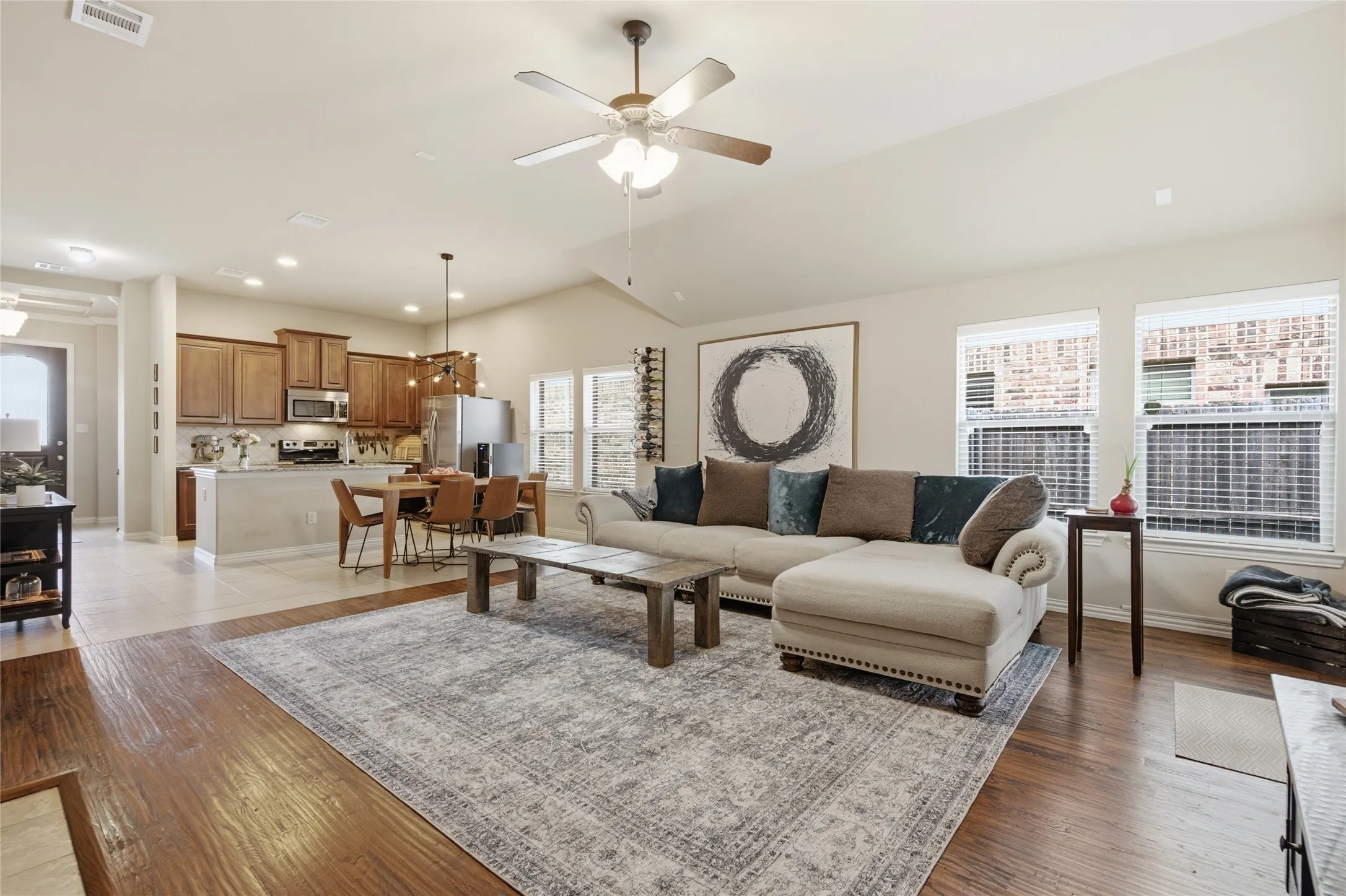 Single Family Residence For Sale in Denton County , 15316 Mallard Creek Street, Fort Worth, Texas 76262, 3 Bedroom, 2 Bathroom, 2 Garage spaces, 2,102 Sqft, built in 2011, mls#21313377, Real Estate Agent in Fort Worth, Homes For Sale in Denton county, Homes For Sale in Fort Worth, Realtor in Fort Worth Texas, Real Estate Brokerage Independent Realty Texas, Luminita Cordes Realtor