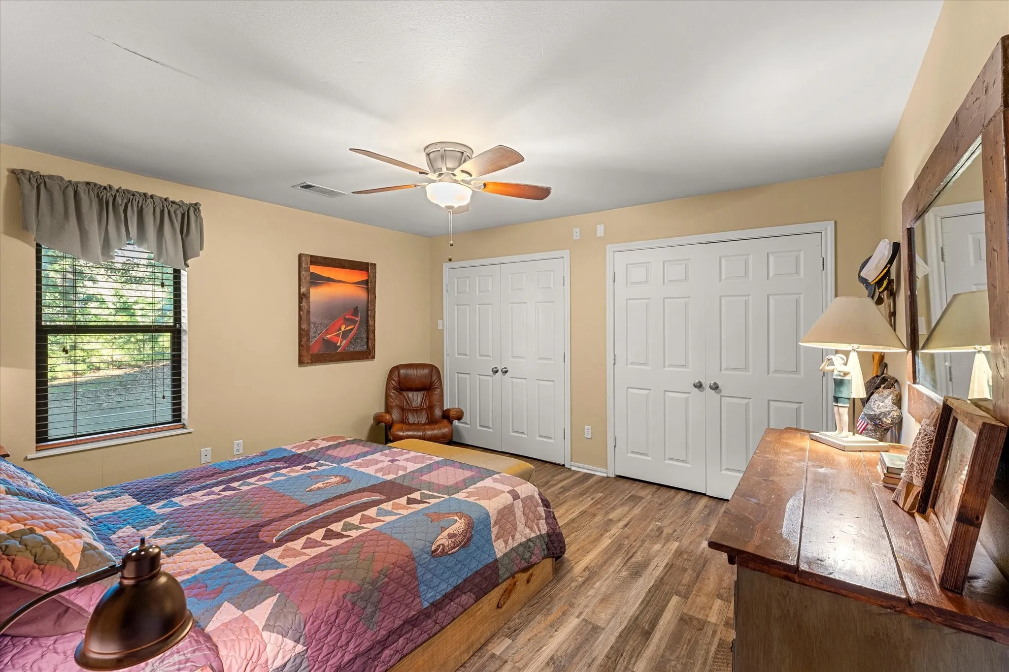 Single Family Residence For Sale in Camp County , 338 Private Road 52040, Pittsburg, Texas 75686, 3 Bedroom, 2 Bathroom, Garage spaces, 2,228 Sqft, built in 1998, mls#21313544, Real Estate Agent in Pittsburg, Homes For Sale in Camp county, Homes For Sale in Pittsburg, Realtor in Pittsburg Texas, Real Estate Brokerage Independent Realty Texas, Luminita Cordes Realtor
