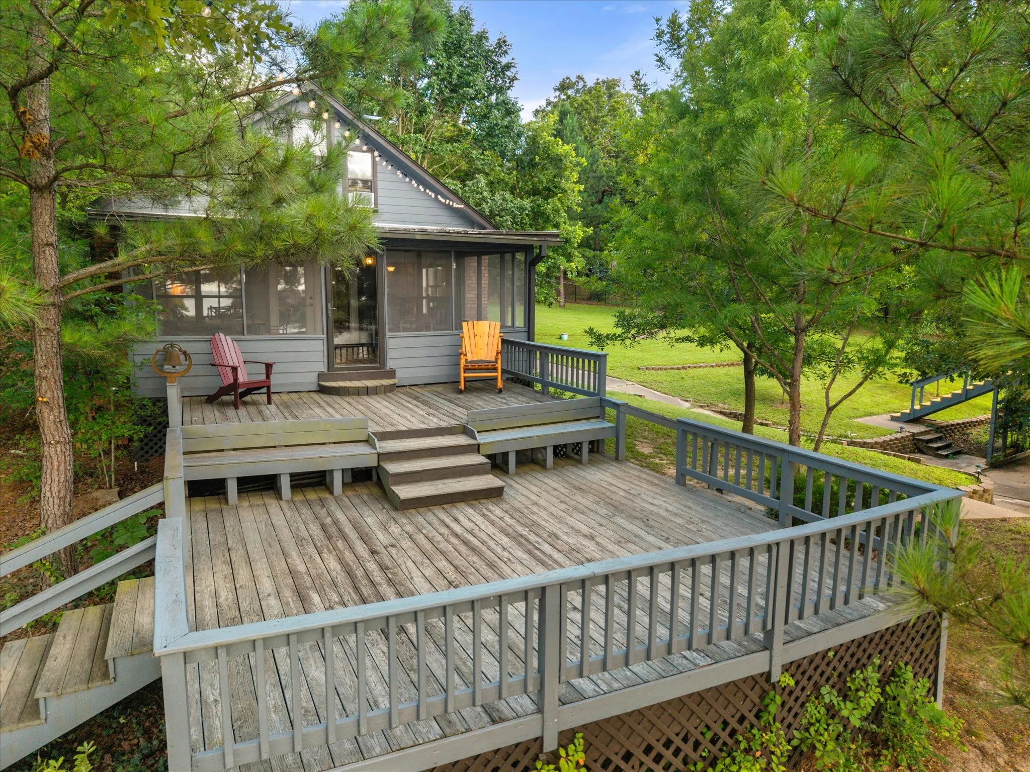 Single Family Residence For Sale in Camp County , 338 Private Road 52040, Pittsburg, Texas 75686, 3 Bedroom, 2 Bathroom, Garage spaces, 2,228 Sqft, built in 1998, mls#21313544, Real Estate Agent in Pittsburg, Homes For Sale in Camp county, Homes For Sale in Pittsburg, Realtor in Pittsburg Texas, Real Estate Brokerage Independent Realty Texas, Luminita Cordes Realtor