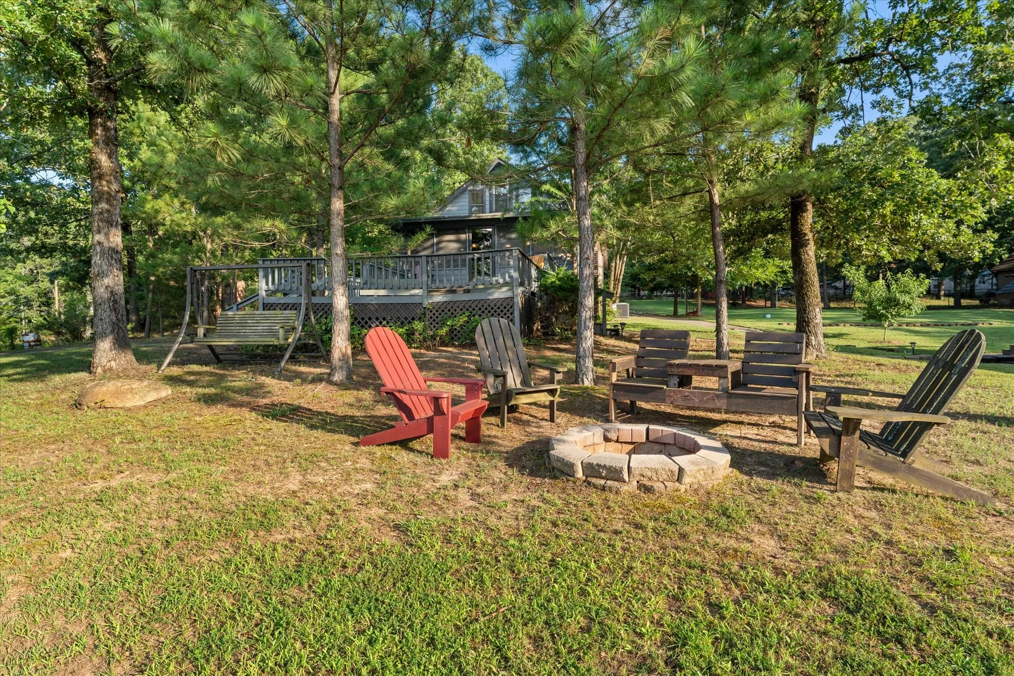 Single Family Residence For Sale in Camp County , 338 Private Road 52040, Pittsburg, Texas 75686, 3 Bedroom, 2 Bathroom, Garage spaces, 2,228 Sqft, built in 1998, mls#21313544, Real Estate Agent in Pittsburg, Homes For Sale in Camp county, Homes For Sale in Pittsburg, Realtor in Pittsburg Texas, Real Estate Brokerage Independent Realty Texas, Luminita Cordes Realtor