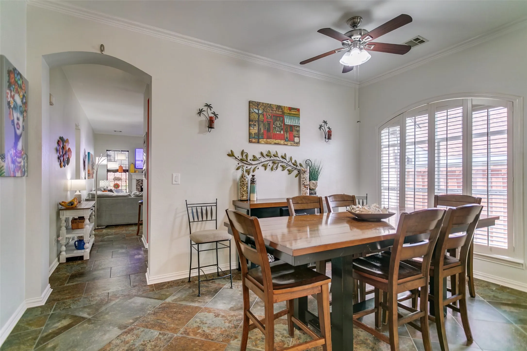 Single Family Residence For Sale in Collin County , 122 Parkhurst Lane, Allen, Texas 75013, 3 Bedroom, 2 Bathroom, 2 Garage spaces, 1,725 Sqft, built in 1996, mls#21313170, Real Estate Agent in Allen, Homes For Sale in Collin county, Homes For Sale in Allen, Realtor in Allen Texas, Real Estate Brokerage Independent Realty Texas, Luminita Cordes Realtor