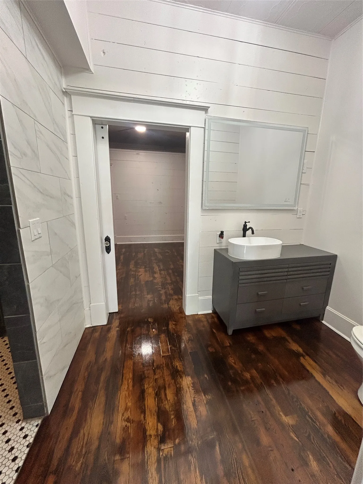 Single Family Residence For Sale in Limestone County , 402 E Navasota Street, Groesbeck, Texas 76642, 4 Bedroom, 2 Bathroom, Garage spaces, 2,138 Sqft, built in 1912, mls#21308646, Real Estate Agent in Groesbeck, Homes For Sale in Limestone county, Homes For Sale in Groesbeck, Realtor in Groesbeck Texas, Real Estate Brokerage Independent Realty Texas, Luminita Cordes Realtor