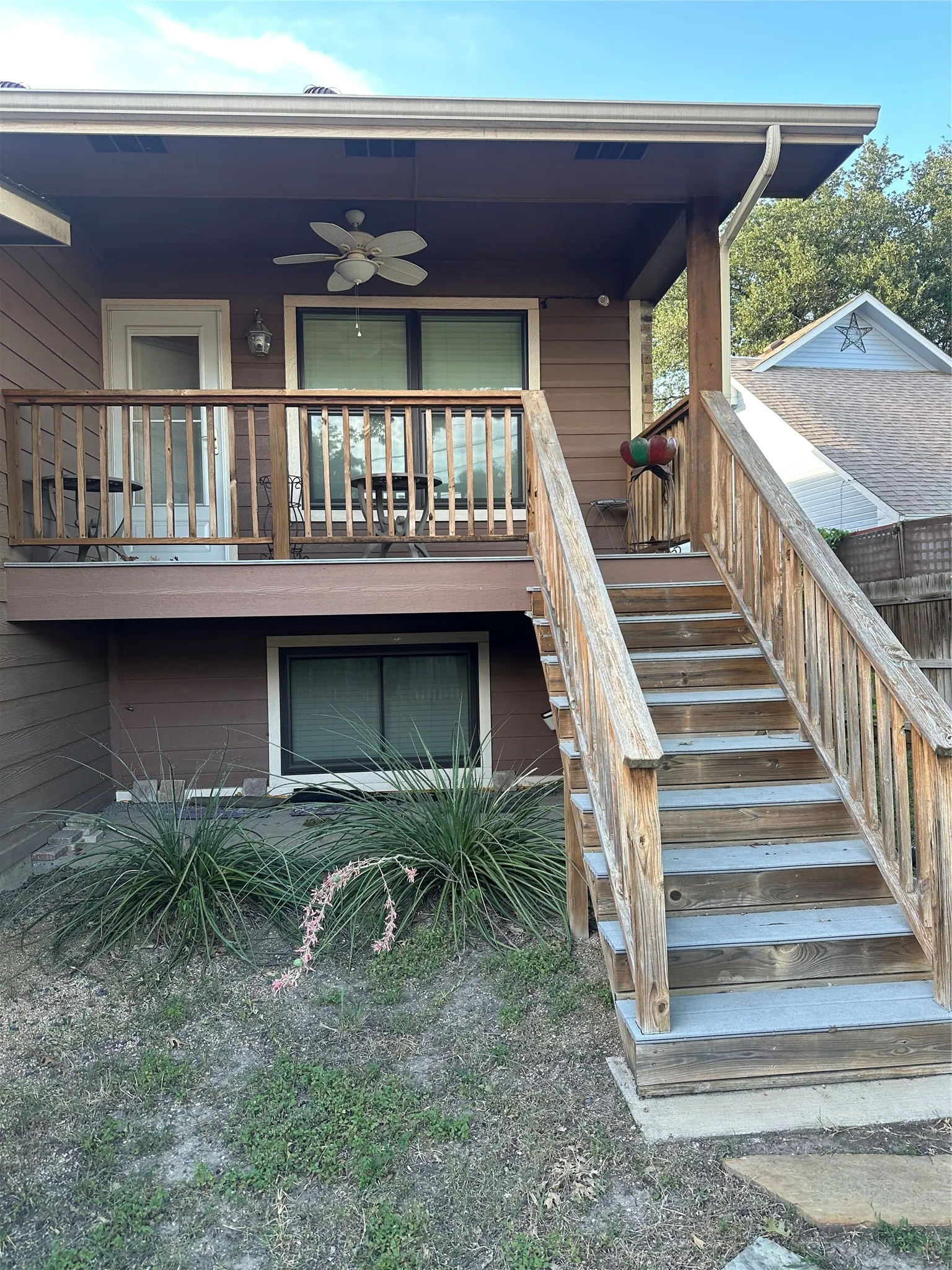 Rear covered patio