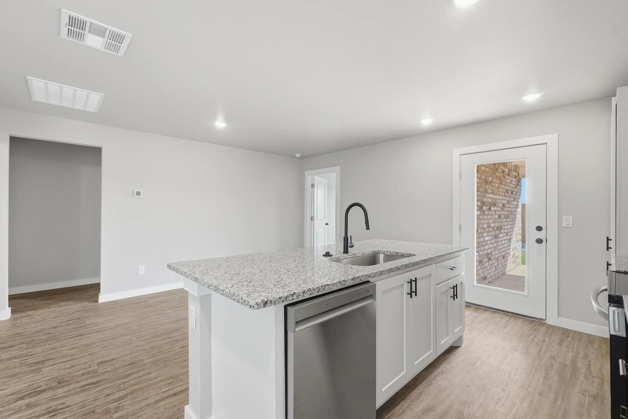 Single Family Residence For Rent in Taylor County , 435 Colorado Street, Abilene, Texas 79601, 3 Bedroom, 2 Bathroom, 2 Garage spaces, 1,337 Sqft, built in 2026, mls#21313639, Real Estate Agent in Abilene, Homes For Rent in Taylor county, Homes For Rent in Abilene, Realtor in Abilene Texas, Real Estate Brokerage Independent Realty Texas, Luminita Cordes Realtor
