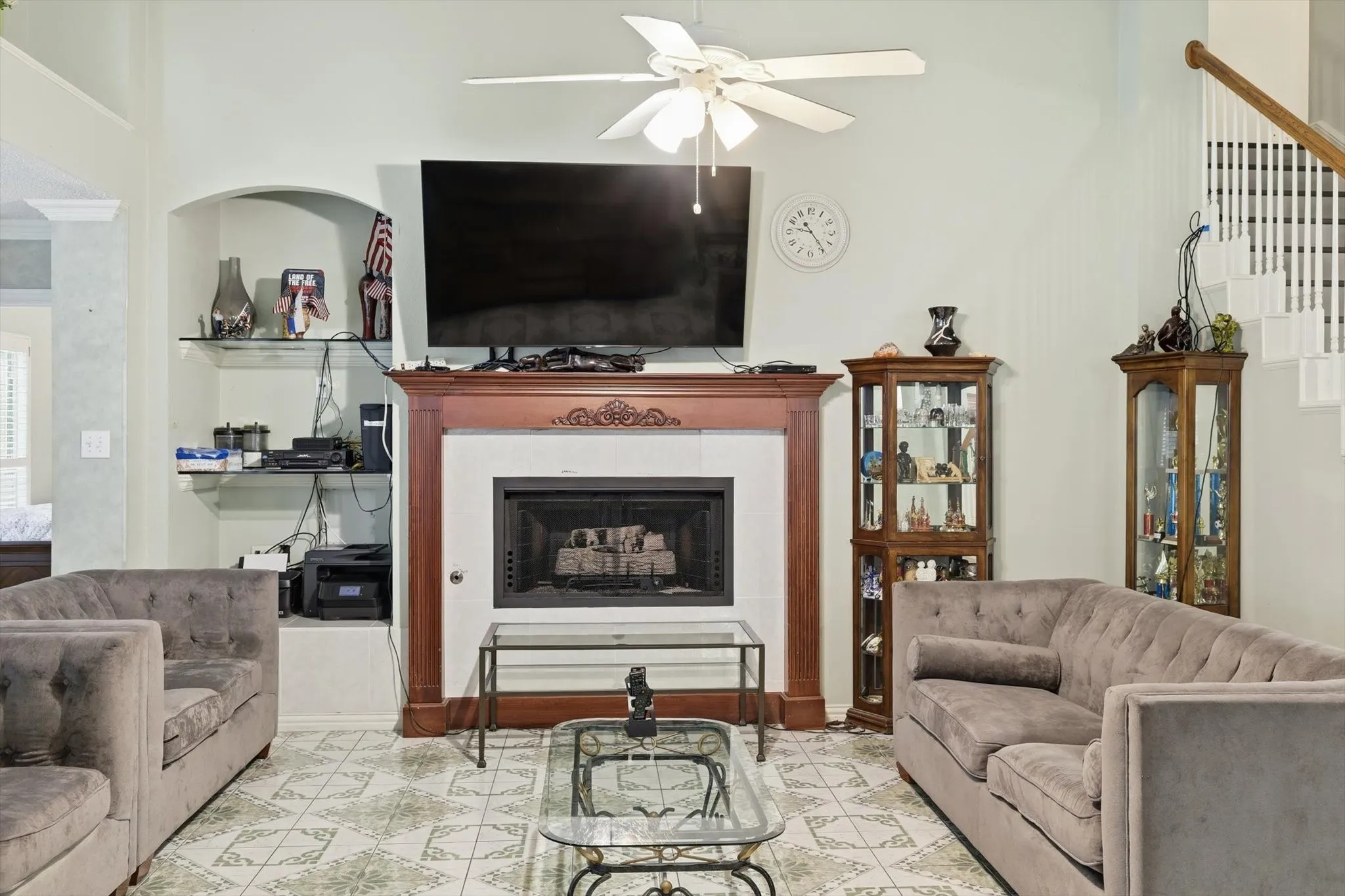 Single Family Residence For Rent in Tarrant County , 2014 Rumson Drive, Arlington, Texas 76006, 4 Bedrooms, 3 Bathrooms, 2 Garage spaces, 2,857 Sqft, built in 1994, Price $3,900, mls#21313569, Real Estate Agent in Arlington, Homes For Rent in Tarrant county, Homes For Rent in Arlington, Realtor in Arlington Texas, Real Estate Brokerage Independent Realty Texas, Luminita Cordes Realtor