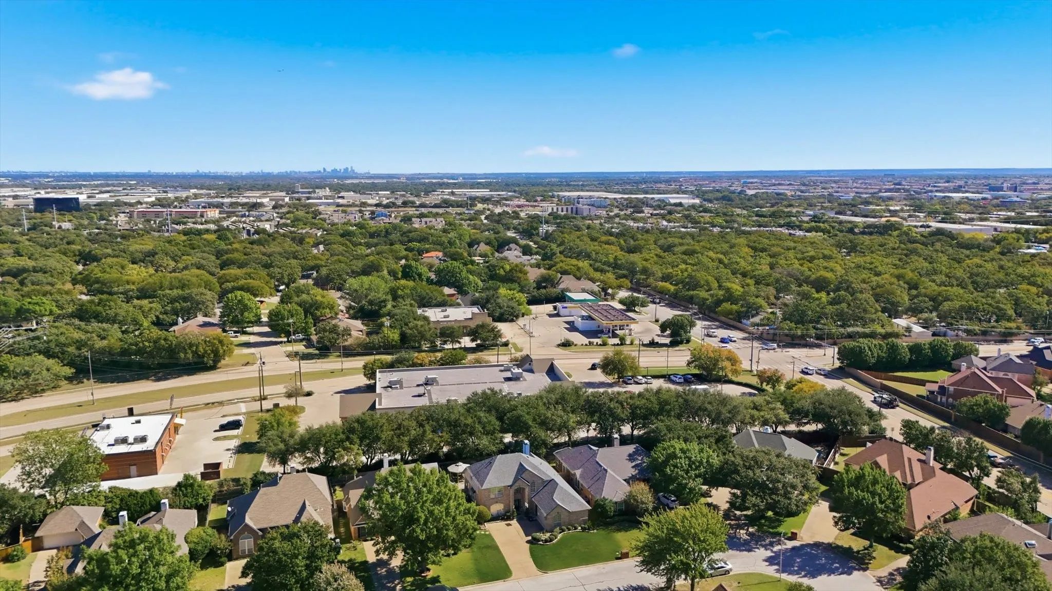 Single Family Residence For Rent in Tarrant County , 2014 Rumson Drive, Arlington, Texas 76006, 4 Bedrooms, 3 Bathrooms, 2 Garage spaces, 2,857 Sqft, built in 1994, Price $3,900, mls#21313569, Real Estate Agent in Arlington, Homes For Rent in Tarrant county, Homes For Rent in Arlington, Realtor in Arlington Texas, Real Estate Brokerage Independent Realty Texas, Luminita Cordes Realtor