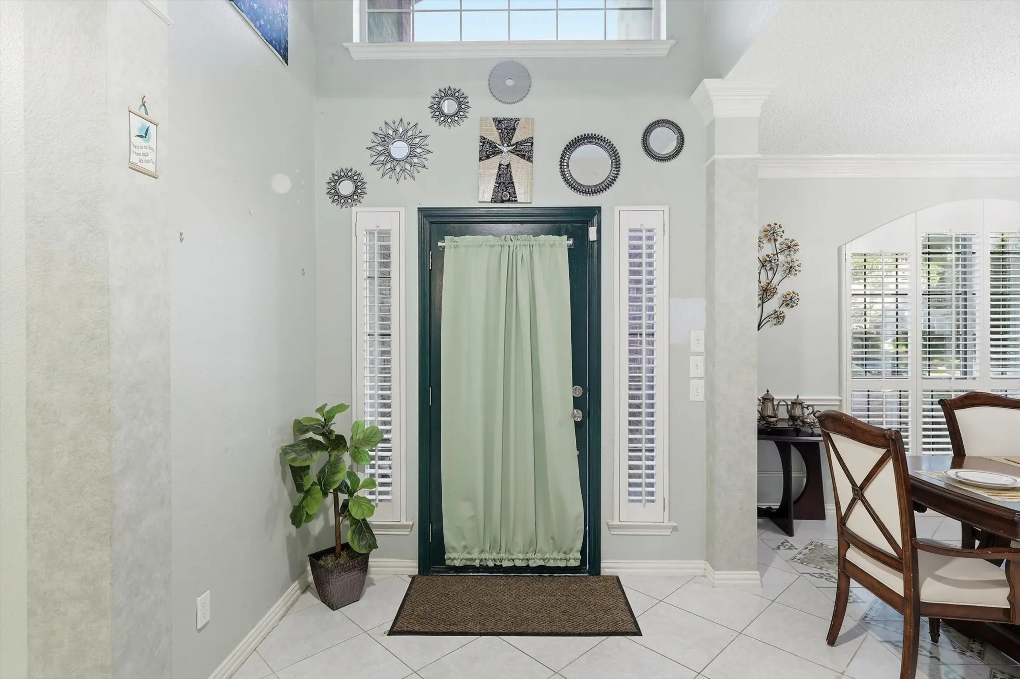 Single Family Residence For Rent in Tarrant County , 2014 Rumson Drive, Arlington, Texas 76006, 4 Bedrooms, 3 Bathrooms, 2 Garage spaces, 2,857 Sqft, built in 1994, Price $3,900, mls#21313569, Real Estate Agent in Arlington, Homes For Rent in Tarrant county, Homes For Rent in Arlington, Realtor in Arlington Texas, Real Estate Brokerage Independent Realty Texas, Luminita Cordes Realtor