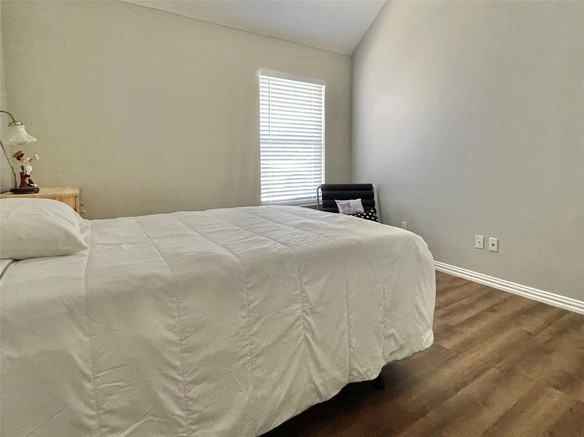 Single Family Residence For Sale in Collin County , 5104 China Berry Drive, Mc Kinney, Texas 75070, 3 Bedroom, 2 Bathroom, 2 Garage spaces, 1,831 Sqft, built in 1999, mls#21309850, Real Estate Agent in Mc Kinney, Homes For Sale in Collin county, Homes For Sale in Mc Kinney, Realtor in Mc Kinney Texas, Real Estate Brokerage Independent Realty Texas, Luminita Cordes Realtor