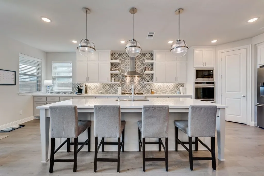 Single Family Residence For Sale in Tarrant County , 7501 Whisterwheel Way, Fort Worth, Texas 76123, 4 Bedroom, 3 Bathroom, 2 Garage spaces, 3,067 Sqft, built in 2021, mls#21313617, Real Estate Agent in Fort Worth, Homes For Sale in Tarrant county, Homes For Sale in Fort Worth, Realtor in Fort Worth Texas, Real Estate Brokerage Independent Realty Texas, Luminita Cordes Realtor