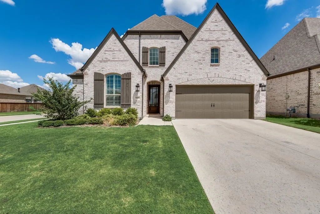 Single Family Residence For Sale in Tarrant County , 7501 Whisterwheel Way, Fort Worth, Texas 76123, 4 Bedroom, 3 Bathroom, 2 Garage spaces, 3,067 Sqft, built in 2021, mls#21313617, Real Estate Agent in Fort Worth, Homes For Sale in Tarrant county, Homes For Sale in Fort Worth, Realtor in Fort Worth Texas, Real Estate Brokerage Independent Realty Texas, Luminita Cordes Realtor
