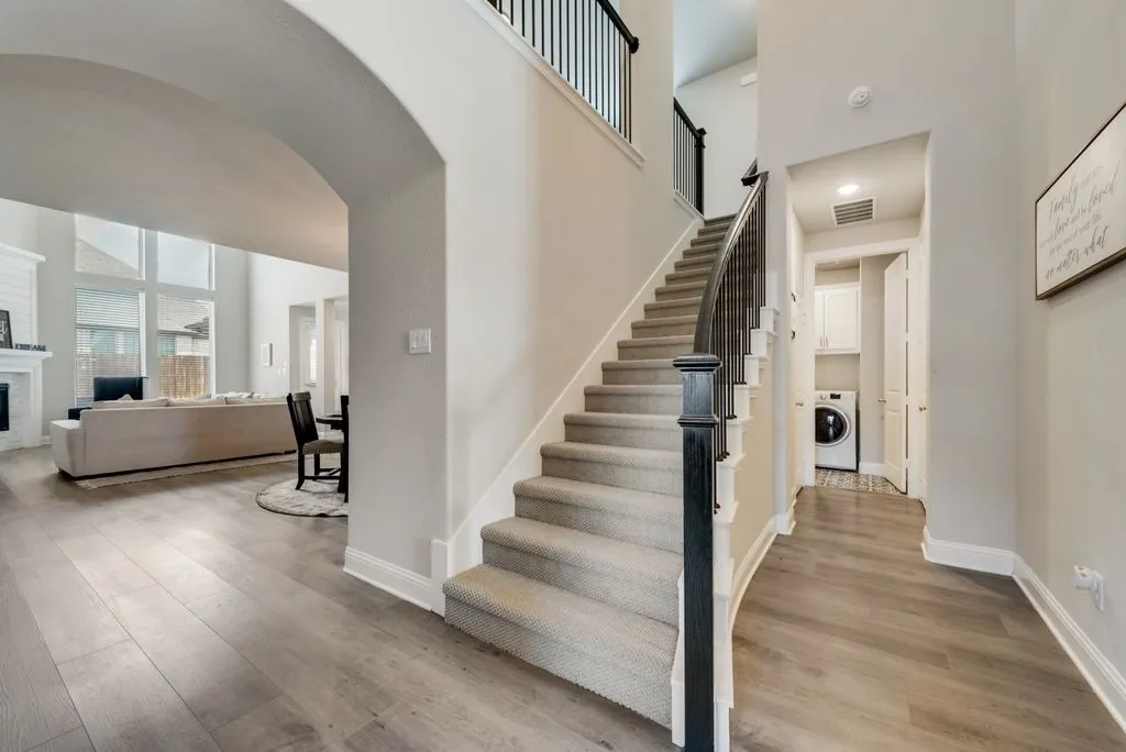Single Family Residence For Sale in Tarrant County , 7501 Whisterwheel Way, Fort Worth, Texas 76123, 4 Bedroom, 3 Bathroom, 2 Garage spaces, 3,067 Sqft, built in 2021, mls#21313617, Real Estate Agent in Fort Worth, Homes For Sale in Tarrant county, Homes For Sale in Fort Worth, Realtor in Fort Worth Texas, Real Estate Brokerage Independent Realty Texas, Luminita Cordes Realtor