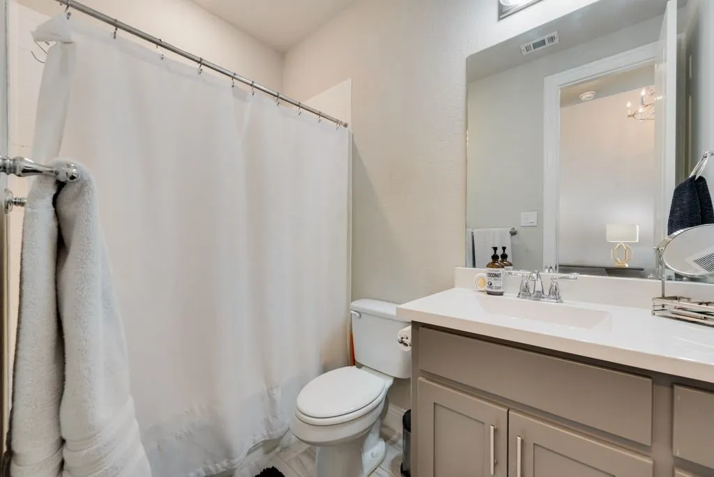 Single Family Residence For Sale in Tarrant County , 7501 Whisterwheel Way, Fort Worth, Texas 76123, 4 Bedroom, 3 Bathroom, 2 Garage spaces, 3,067 Sqft, built in 2021, mls#21313617, Real Estate Agent in Fort Worth, Homes For Sale in Tarrant county, Homes For Sale in Fort Worth, Realtor in Fort Worth Texas, Real Estate Brokerage Independent Realty Texas, Luminita Cordes Realtor