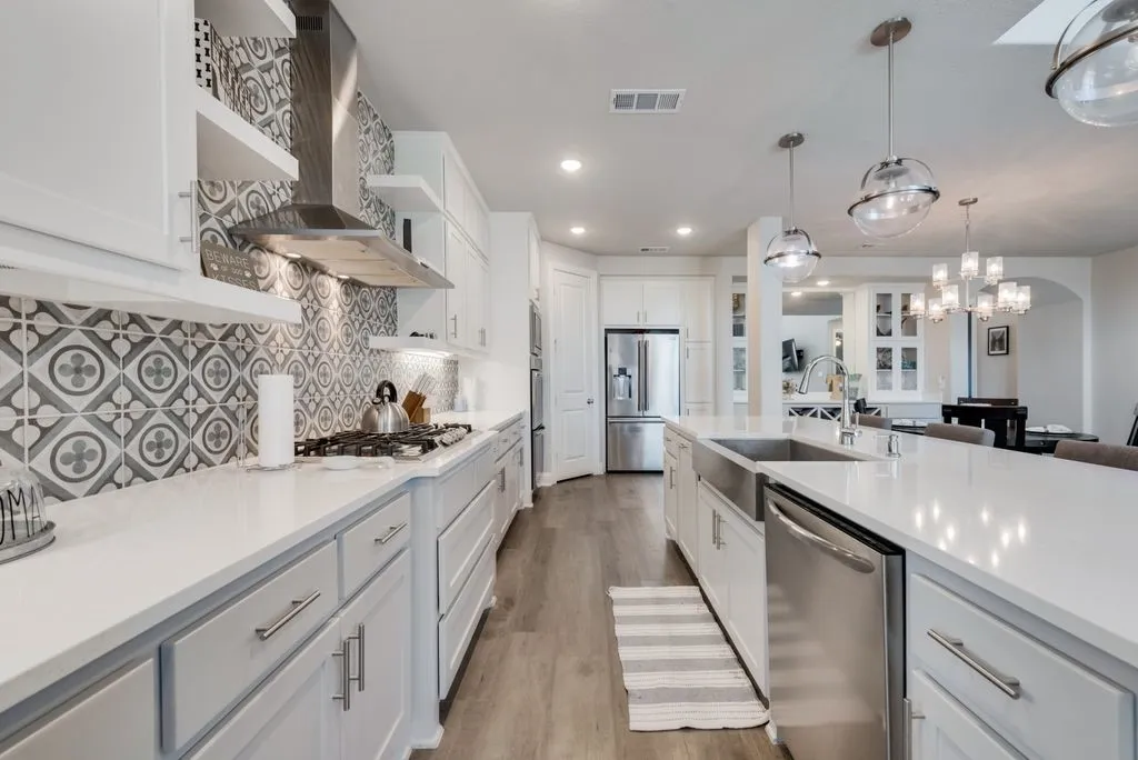 Single Family Residence For Sale in Tarrant County , 7501 Whisterwheel Way, Fort Worth, Texas 76123, 4 Bedroom, 3 Bathroom, 2 Garage spaces, 3,067 Sqft, built in 2021, mls#21313617, Real Estate Agent in Fort Worth, Homes For Sale in Tarrant county, Homes For Sale in Fort Worth, Realtor in Fort Worth Texas, Real Estate Brokerage Independent Realty Texas, Luminita Cordes Realtor