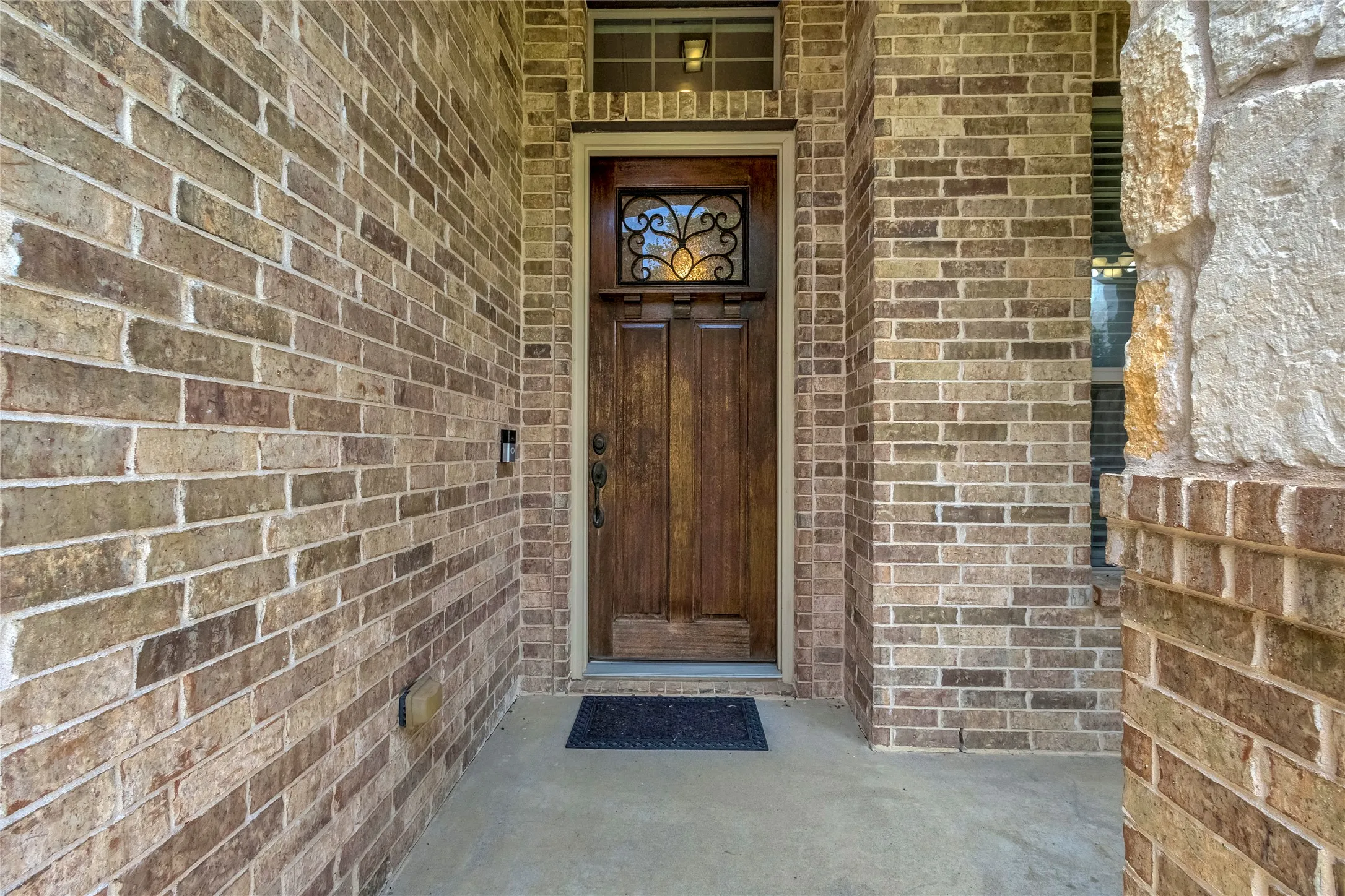 Single Family Residence For Sale in Denton County , 15400 Mount Evans Drive, Little Elm, Texas 75068, 3 Bedroom, 2 Bathroom, 2 Garage spaces, 2,112 Sqft, built in 2011, mls#21312897, Real Estate Agent in Little Elm, Homes For Sale in Denton county, Homes For Sale in Little Elm, Realtor in Little Elm Texas, Real Estate Brokerage Independent Realty Texas, Luminita Cordes Realtor