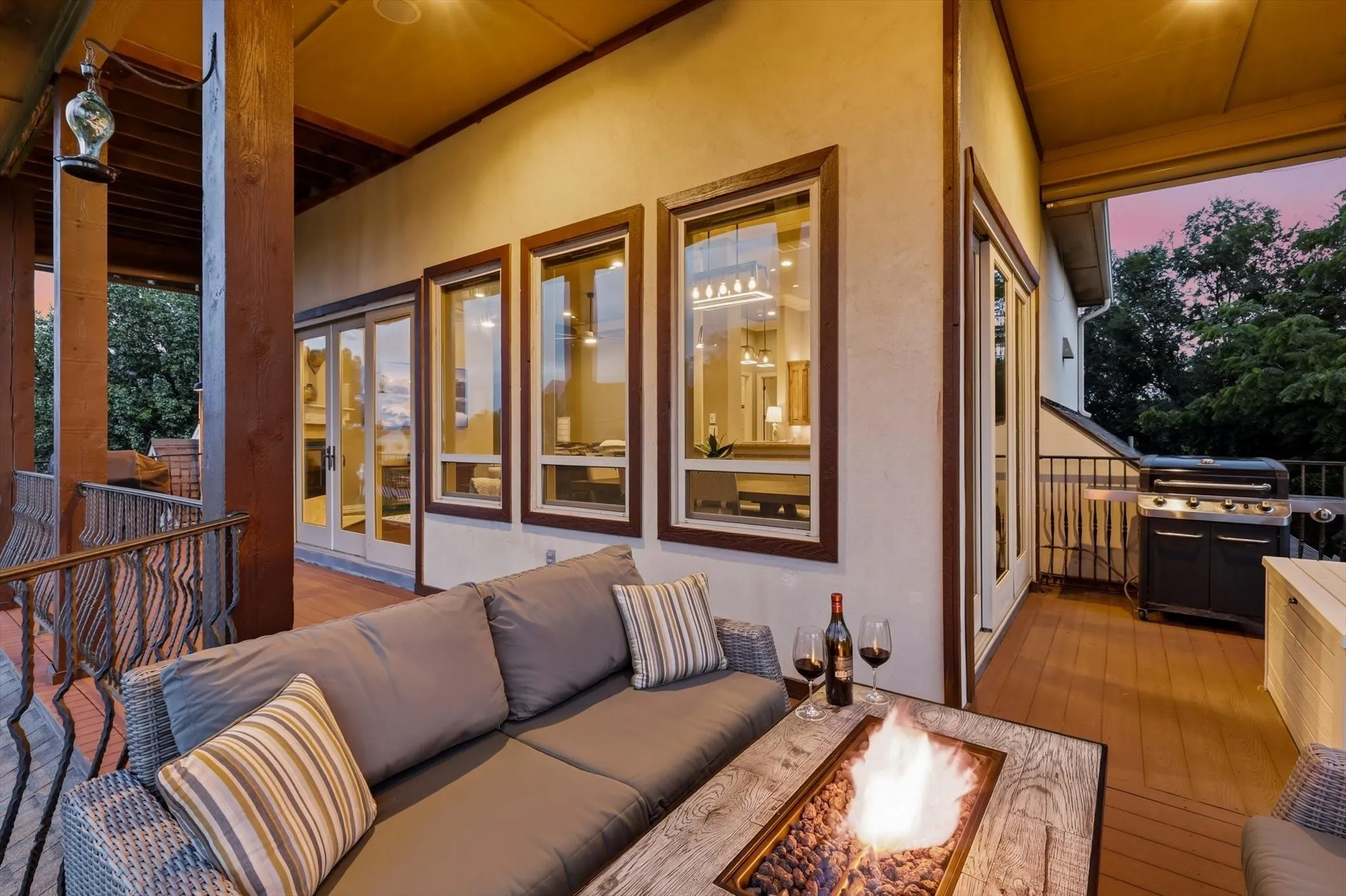 The 2nd floor balcony also has a gas outlet with a grill connected to it that conveys!