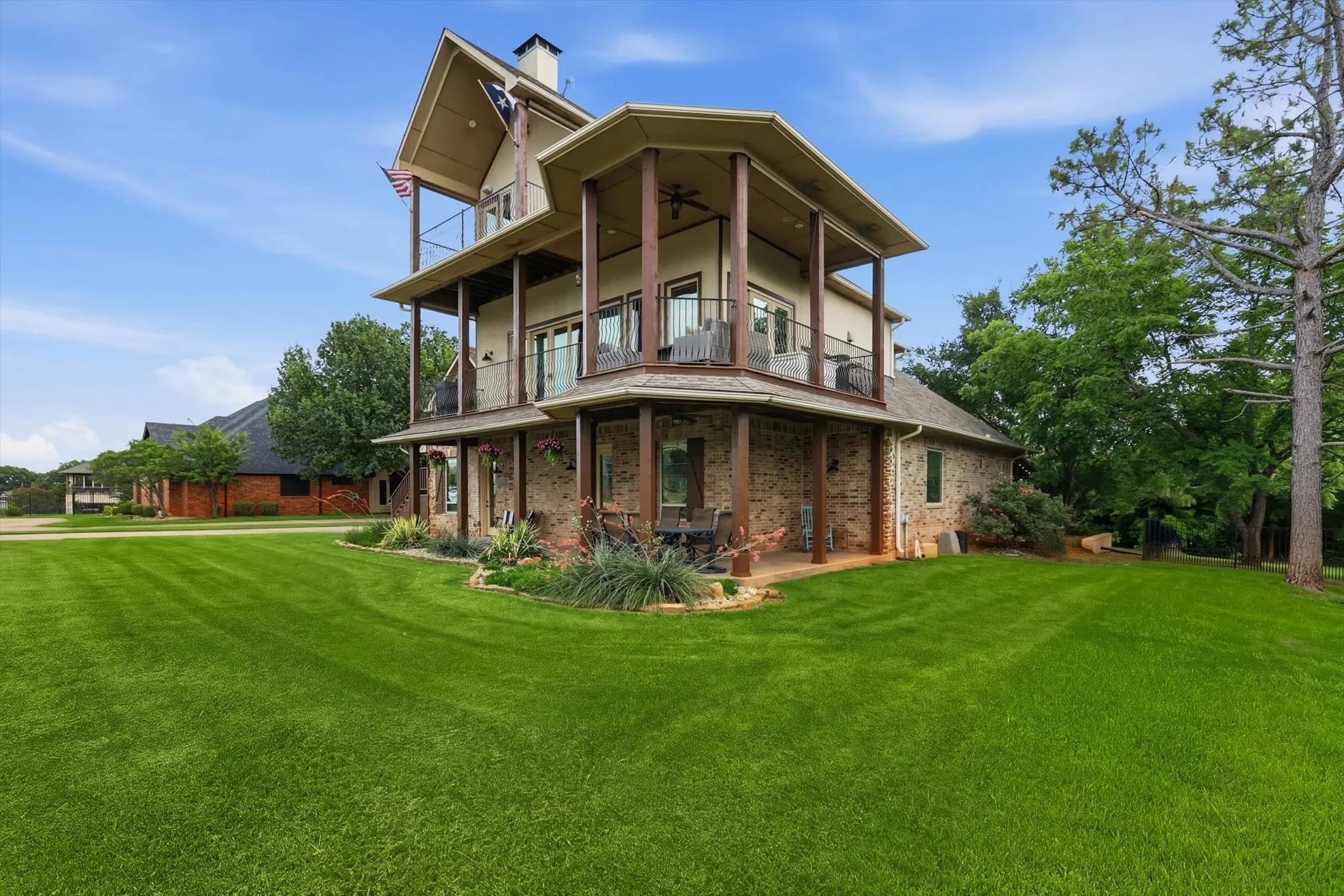 Wrap around 1st and 2nd floor patio and balcony.