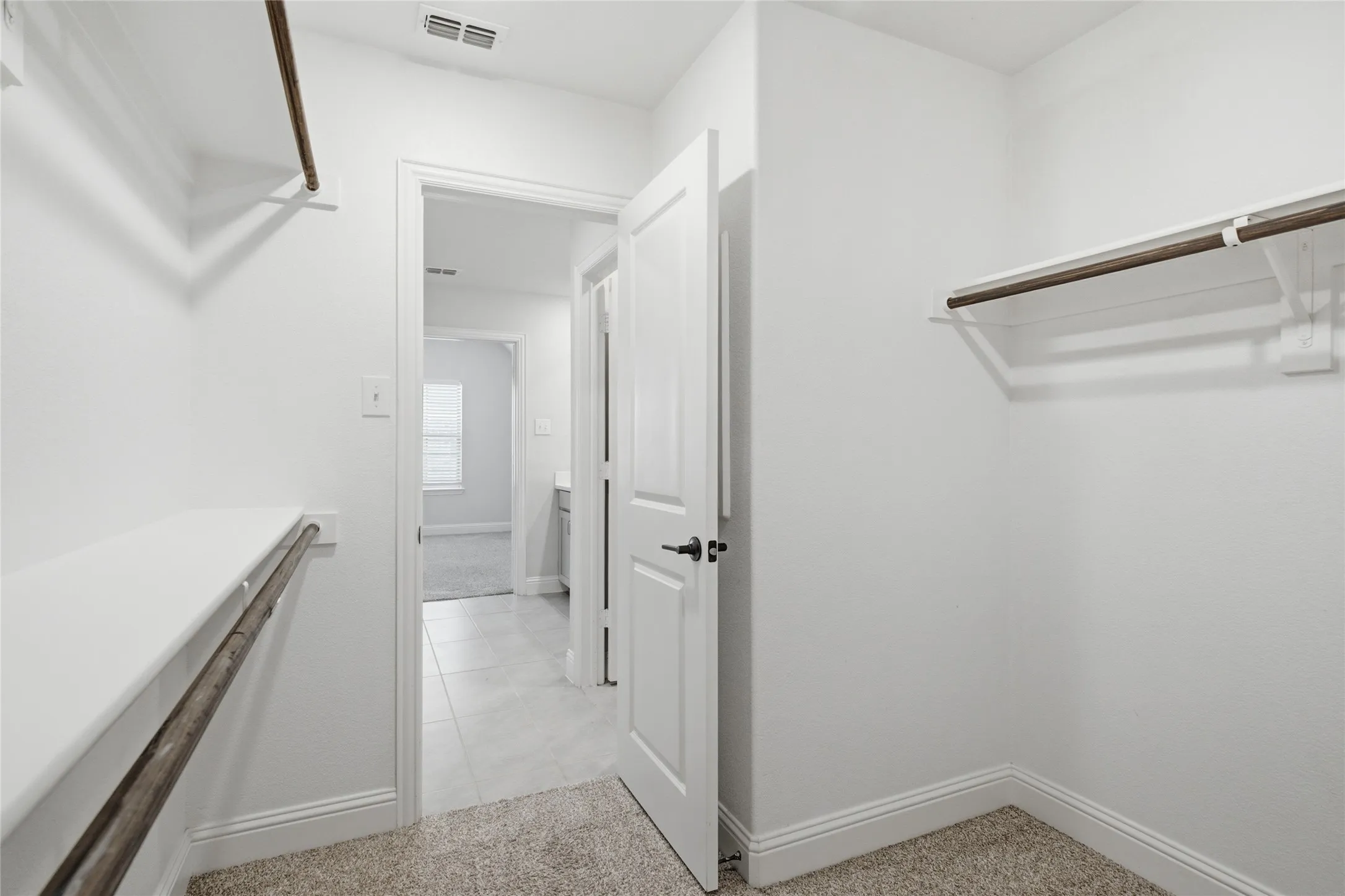 Single Family Residence For Sale in Tarrant County , 138 Peach Orchard Lane, Euless, Texas 76040, 3 Bedroom, 4 Bathroom, 2 Garage spaces, 1,982 Sqft, built in 2020, mls#21313513, Real Estate Agent in Euless, Homes For Sale in Tarrant county, Homes For Sale in Euless, Realtor in Euless Texas, Real Estate Brokerage Independent Realty Texas, Luminita Cordes Realtor