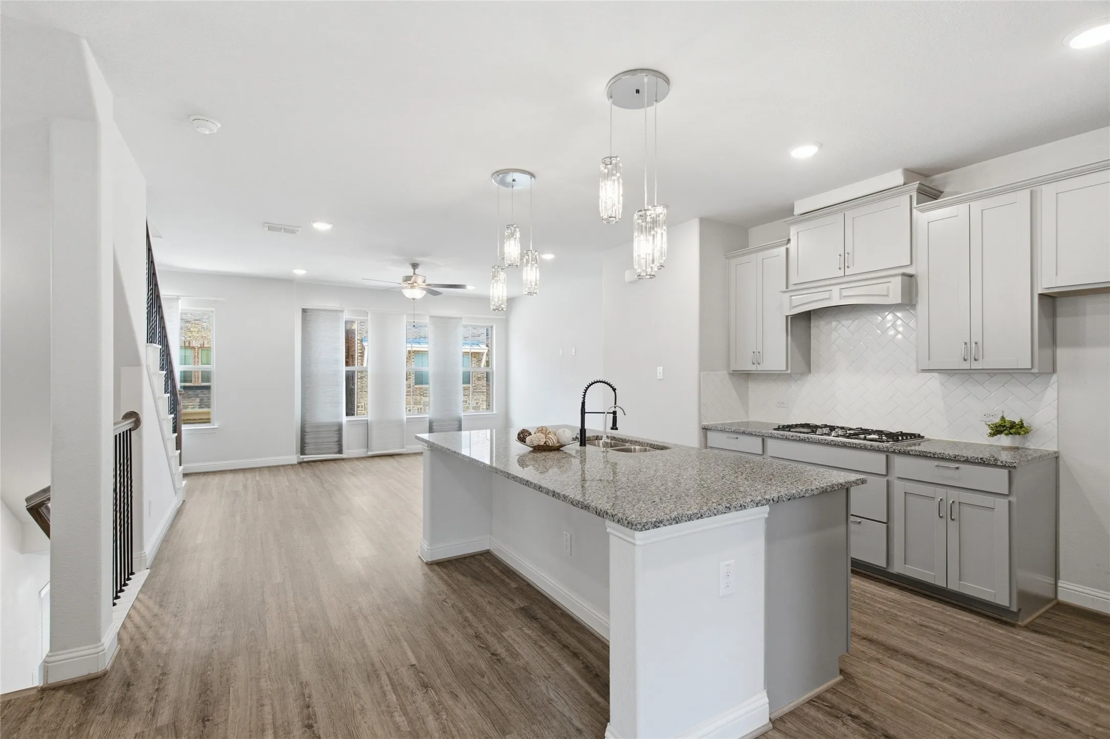 Single Family Residence For Sale in Tarrant County , 138 Peach Orchard Lane, Euless, Texas 76040, 3 Bedroom, 4 Bathroom, 2 Garage spaces, 1,982 Sqft, built in 2020, mls#21313513, Real Estate Agent in Euless, Homes For Sale in Tarrant county, Homes For Sale in Euless, Realtor in Euless Texas, Real Estate Brokerage Independent Realty Texas, Luminita Cordes Realtor