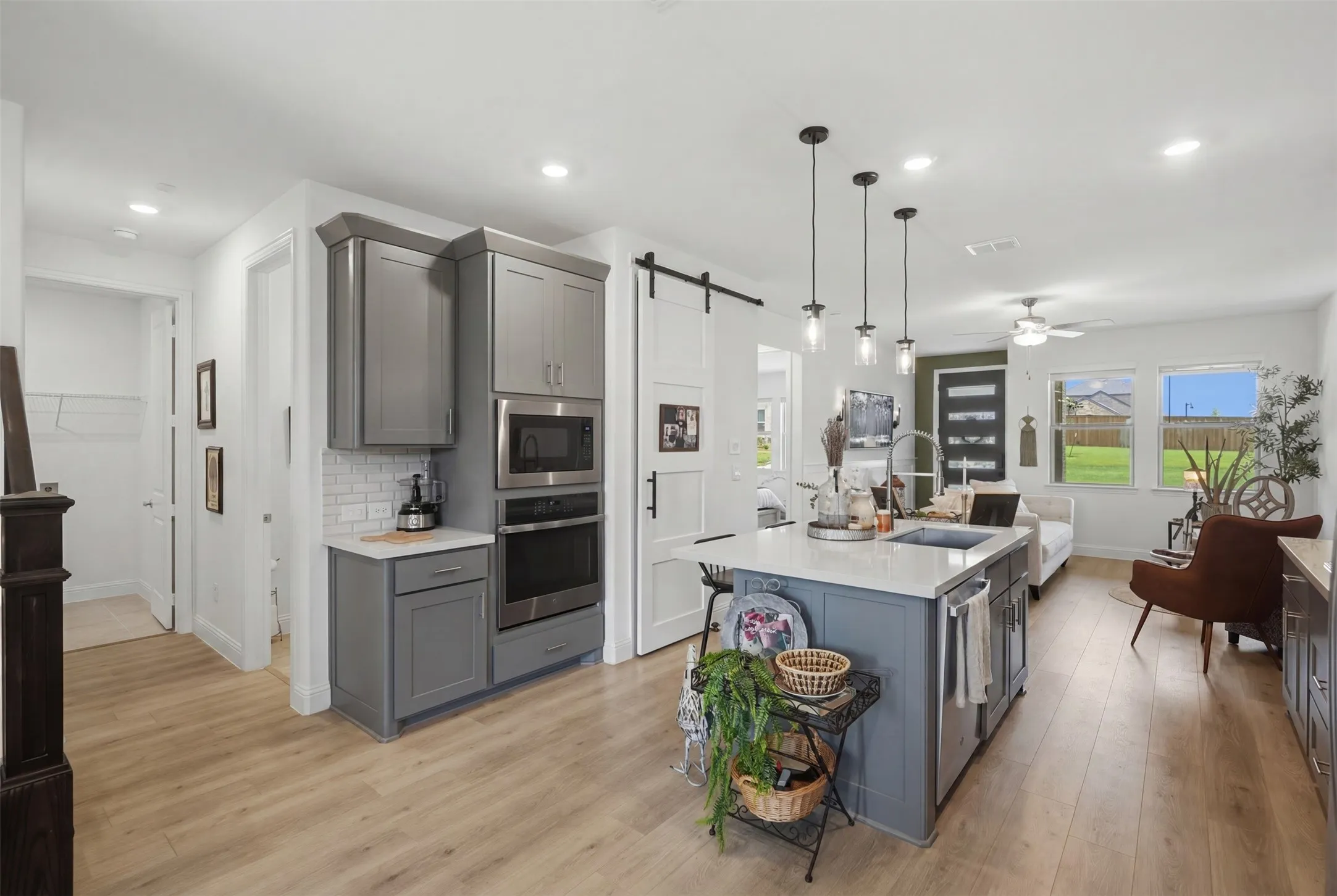Single Family Residence For Sale in Collin County , 1205 Beebalm Mews, Celina, Texas 75009, 3 Bedroom, 3 Bathroom, 2 Garage spaces, 2,157 Sqft, built in 2024, mls#21310939, Real Estate Agent in Celina, Homes For Sale in Collin county, Homes For Sale in Celina, Realtor in Celina Texas, Real Estate Brokerage Independent Realty Texas, Luminita Cordes Realtor