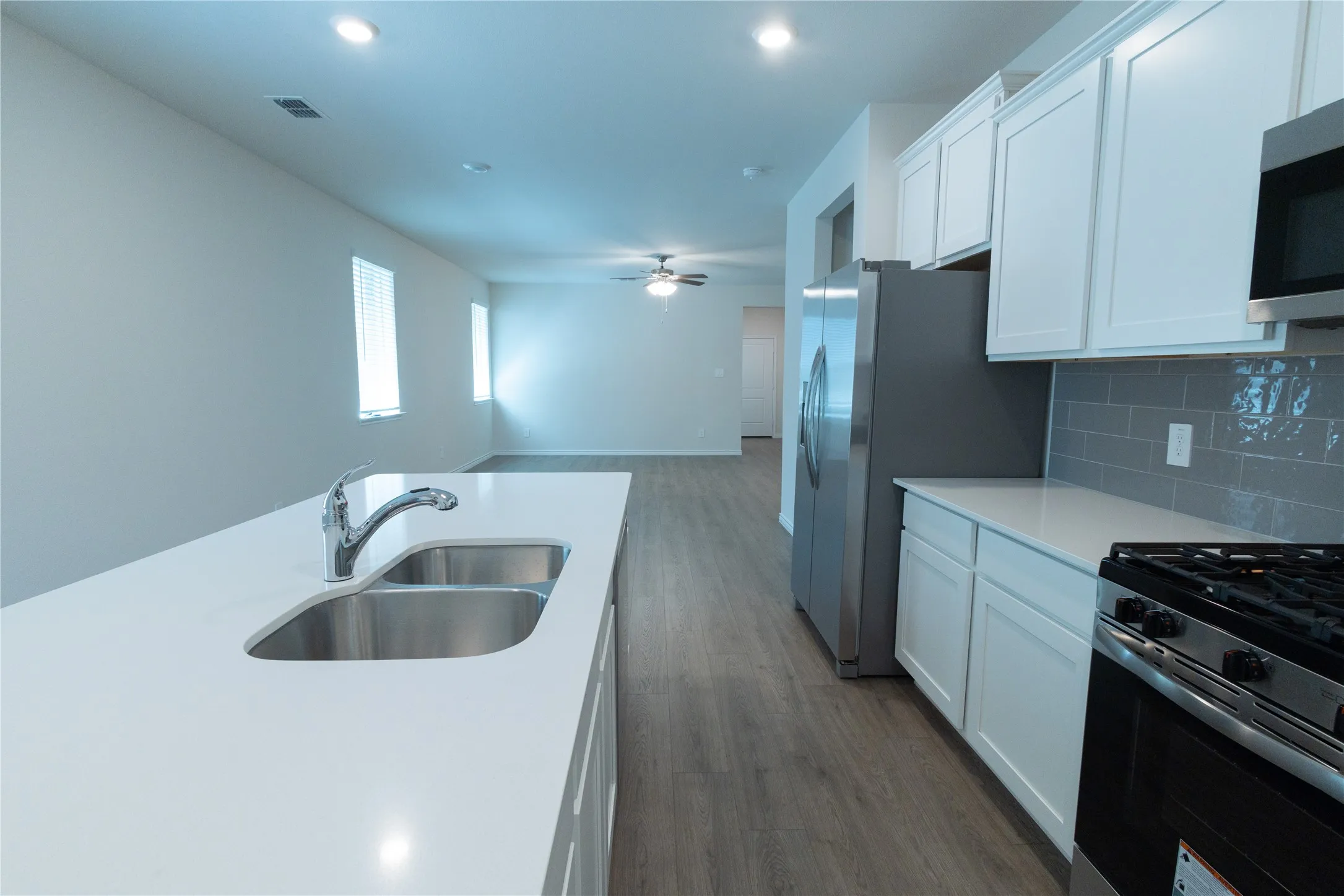 Single Family Residence For Rent in Collin County , 2617 Lewisville Road, Celina, Texas 75009, 3 Bedroom, 2 Bathroom, 2 Garage spaces, 1,742 Sqft, built in 2026, mls#21313091, Real Estate Agent in Celina, Homes For Rent in Collin county, Homes For Rent in Celina, Realtor in Celina Texas, Real Estate Brokerage Independent Realty Texas, Luminita Cordes Realtor