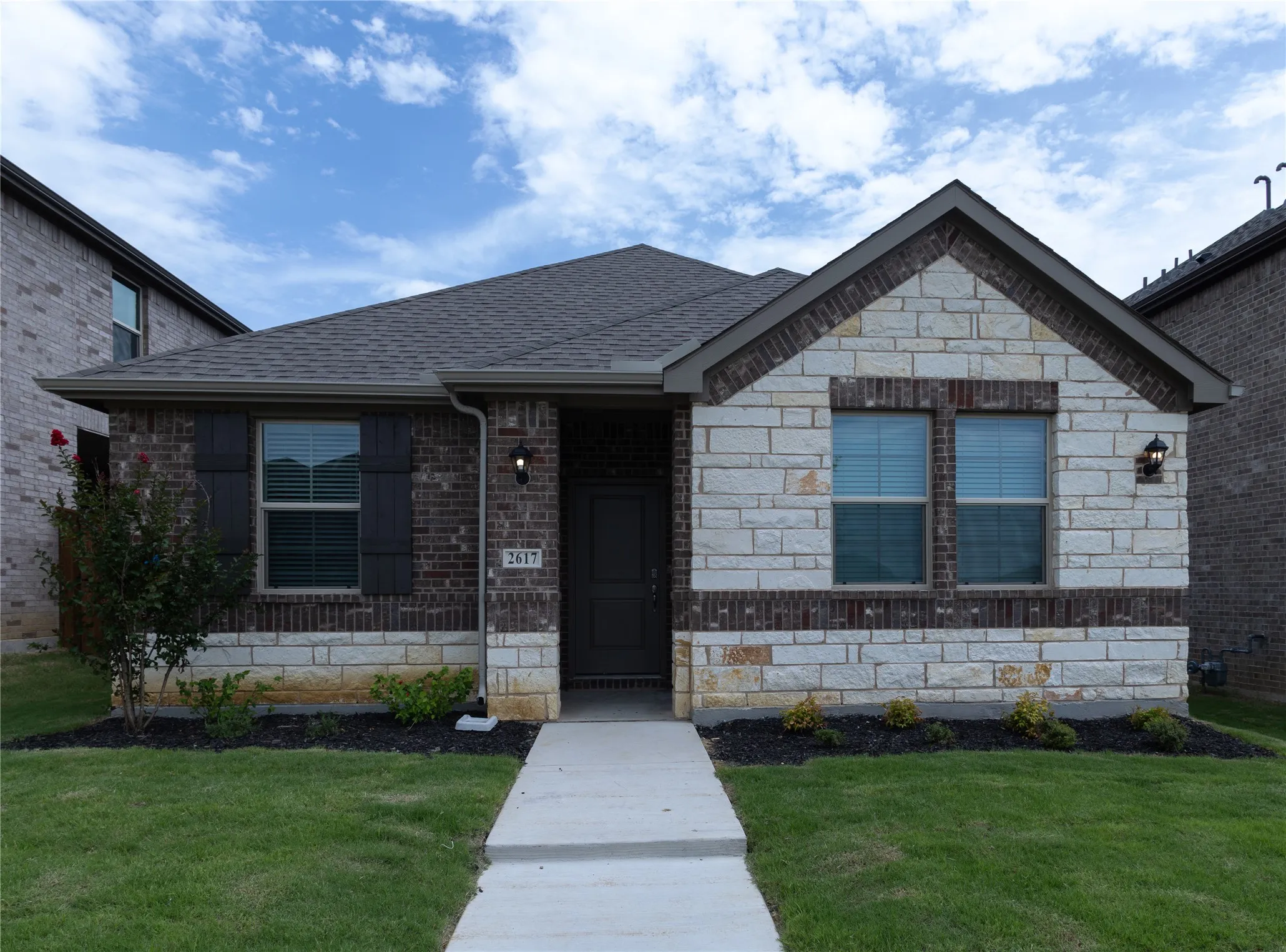 Single Family Residence For Rent in Collin County , 2617 Lewisville Road, Celina, Texas 75009, 3 Bedroom, 2 Bathroom, 2 Garage spaces, 1,742 Sqft, built in 2026, mls#21313091, Real Estate Agent in Celina, Homes For Rent in Collin county, Homes For Rent in Celina, Realtor in Celina Texas, Real Estate Brokerage Independent Realty Texas, Luminita Cordes Realtor