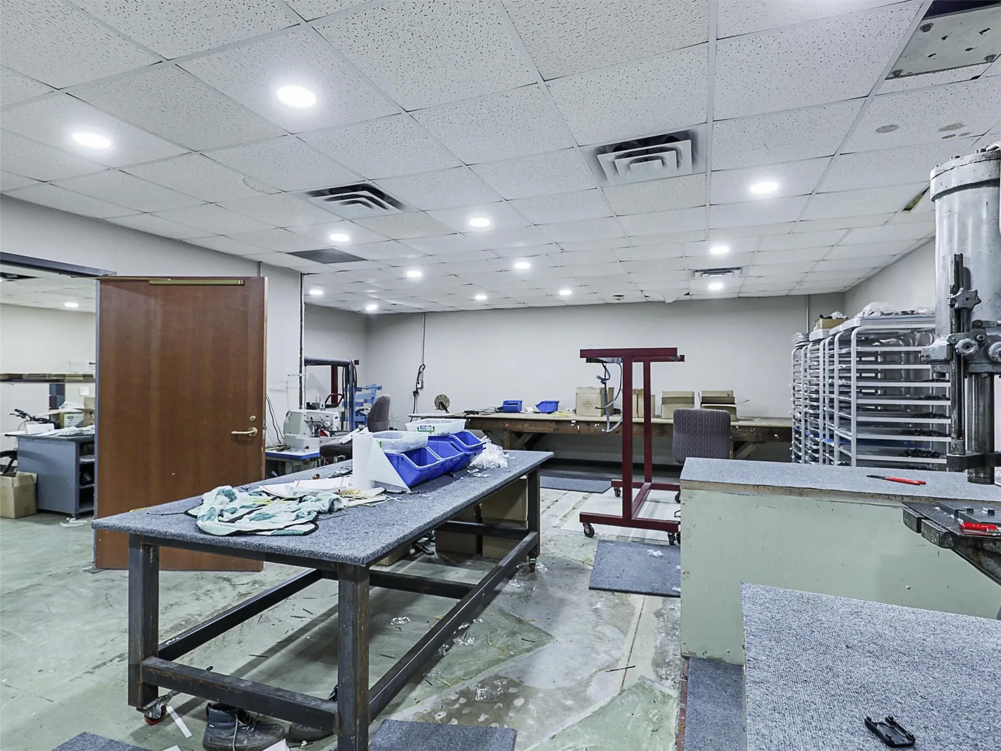 Office For Sale in Grayson County , 1331 Memorial Drive, Denison, Texas 75020, 0, 0, Garage spaces, 0 Sqft, built in 1992, mls#21313700, Real Estate Agent in Denison, Homes For Sale in Grayson county, Homes For Sale in Denison, Realtor in Denison Texas, Real Estate Brokerage Independent Realty Texas, Luminita Cordes Realtor