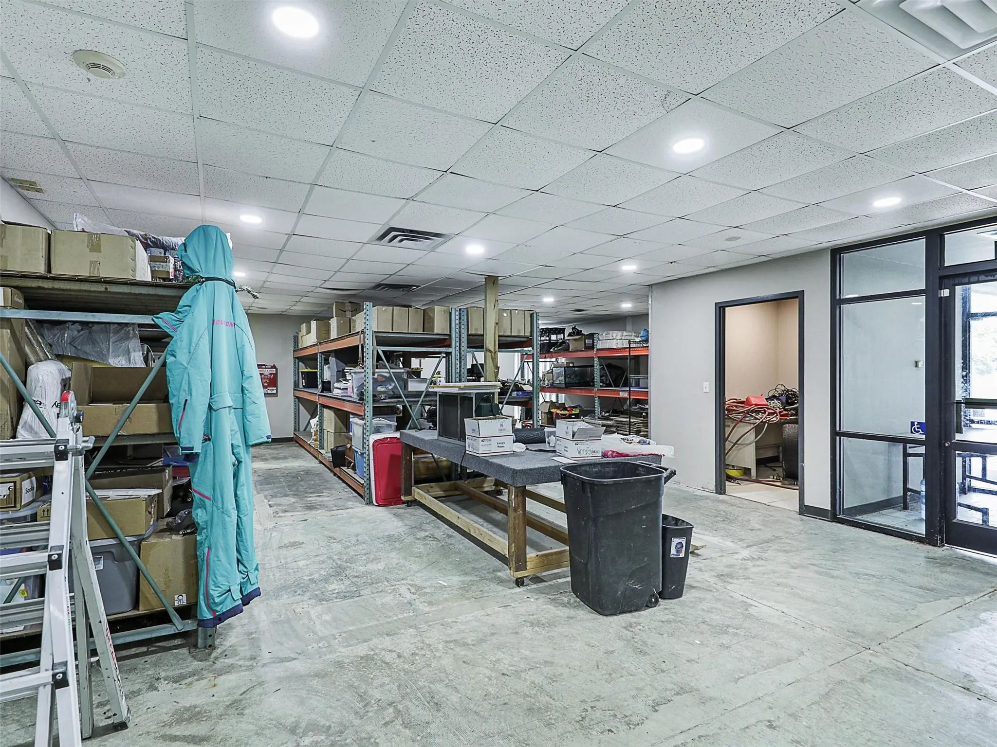Office For Sale in Grayson County , 1331 Memorial Drive, Denison, Texas 75020, 0, 0, Garage spaces, 0 Sqft, built in 1992, mls#21313700, Real Estate Agent in Denison, Homes For Sale in Grayson county, Homes For Sale in Denison, Realtor in Denison Texas, Real Estate Brokerage Independent Realty Texas, Luminita Cordes Realtor