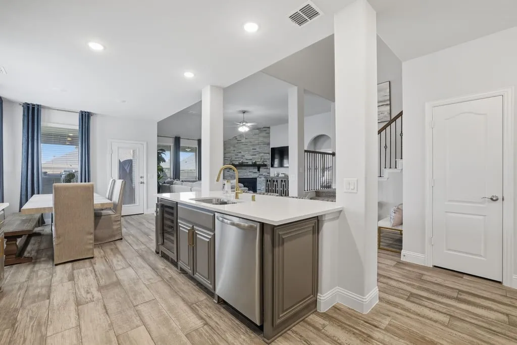 Single Family Residence For Sale in Denton County , 1720 Benny Lane, Little Elm, Texas 75068, 5 Bedrooms, 3 Bathrooms, 2 Garage spaces, 3,429 Sqft, built in 2021, Price $609,900, mls#21309845, Real Estate Agent in Little Elm, Homes For Sale in Denton county, Homes For Sale in Little Elm, Realtor in Little Elm Texas, Real Estate Brokerage Independent Realty Texas, Luminita Cordes Realtor