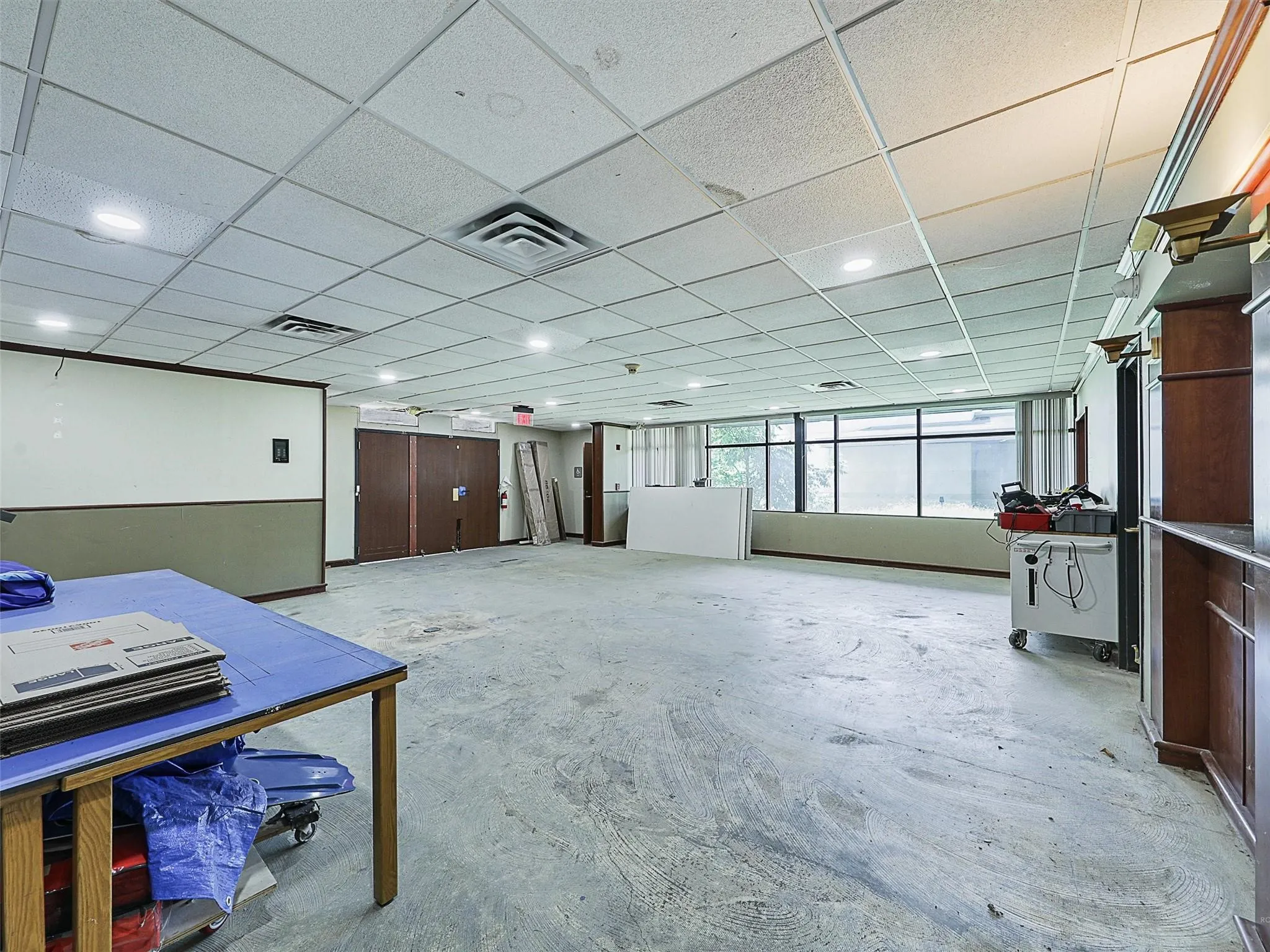 Office For Rent in Grayson County , 1331 Memorial Drive, Denison, Texas 75020, 0, 0, Garage spaces, 0 Sqft, built in 1992, mls#21313704, Real Estate Agent in Denison, Homes For Rent in Grayson county, Homes For Rent in Denison, Realtor in Denison Texas, Real Estate Brokerage Independent Realty Texas, Luminita Cordes Realtor