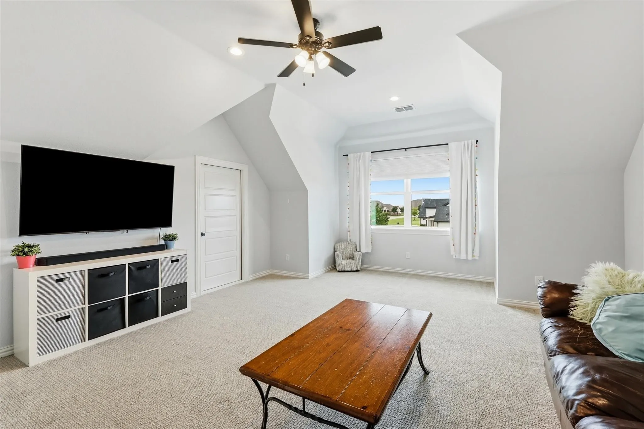 Upstairs game room