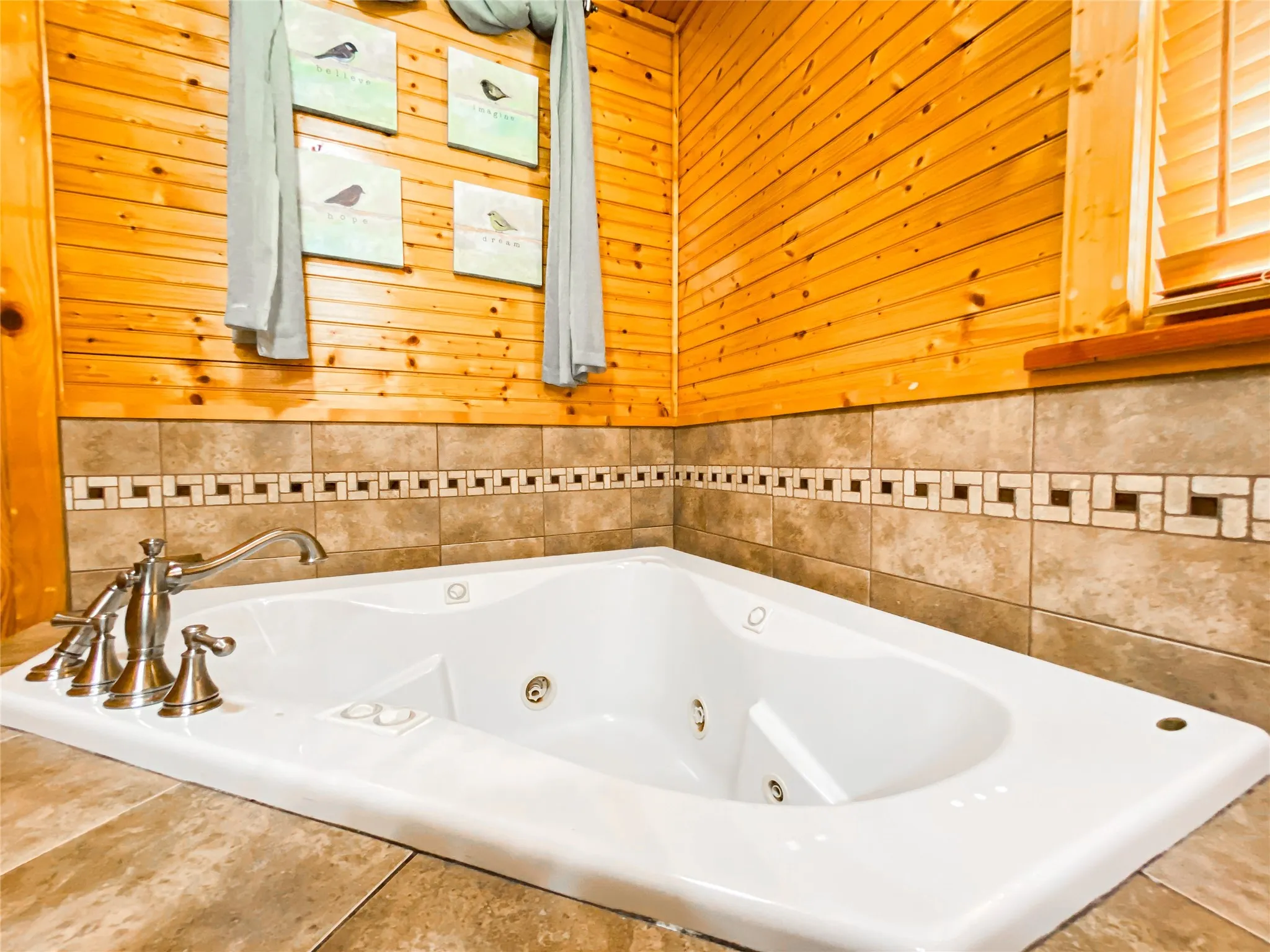 Single Family Residence For Sale in Callahan County , 5074 Fm 603, Clyde, Texas 79510, 4 Bedroom, 3 Bathroom, Garage spaces, 2,700 Sqft, built in 2009, mls#21308243, Real Estate Agent in Clyde, Homes For Sale in Callahan county, Homes For Sale in Clyde, Realtor in Clyde Texas, Real Estate Brokerage Independent Realty Texas, Luminita Cordes Realtor