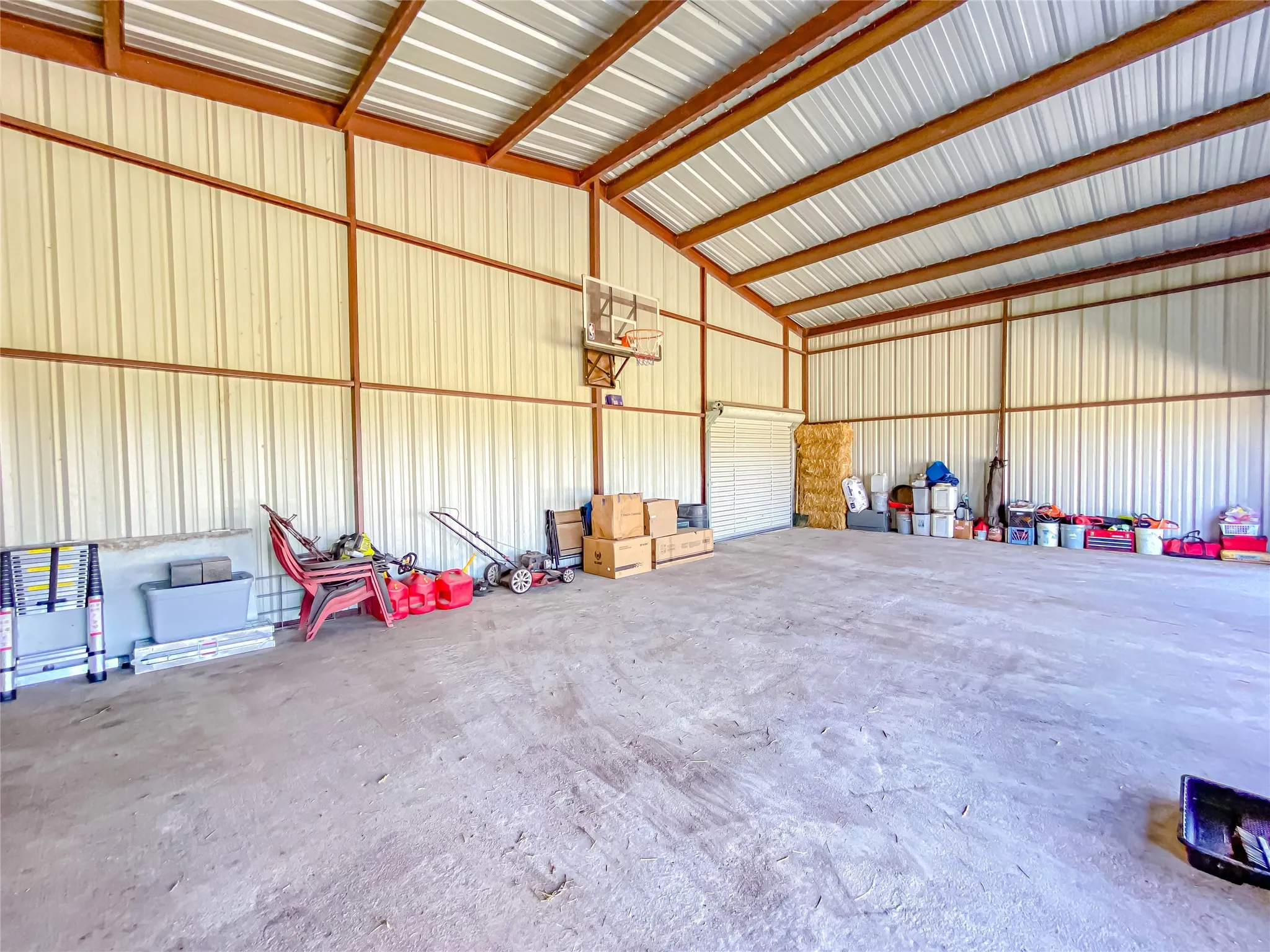 Single Family Residence For Sale in Callahan County , 5074 Fm 603, Clyde, Texas 79510, 4 Bedroom, 3 Bathroom, Garage spaces, 2,700 Sqft, built in 2009, mls#21308243, Real Estate Agent in Clyde, Homes For Sale in Callahan county, Homes For Sale in Clyde, Realtor in Clyde Texas, Real Estate Brokerage Independent Realty Texas, Luminita Cordes Realtor