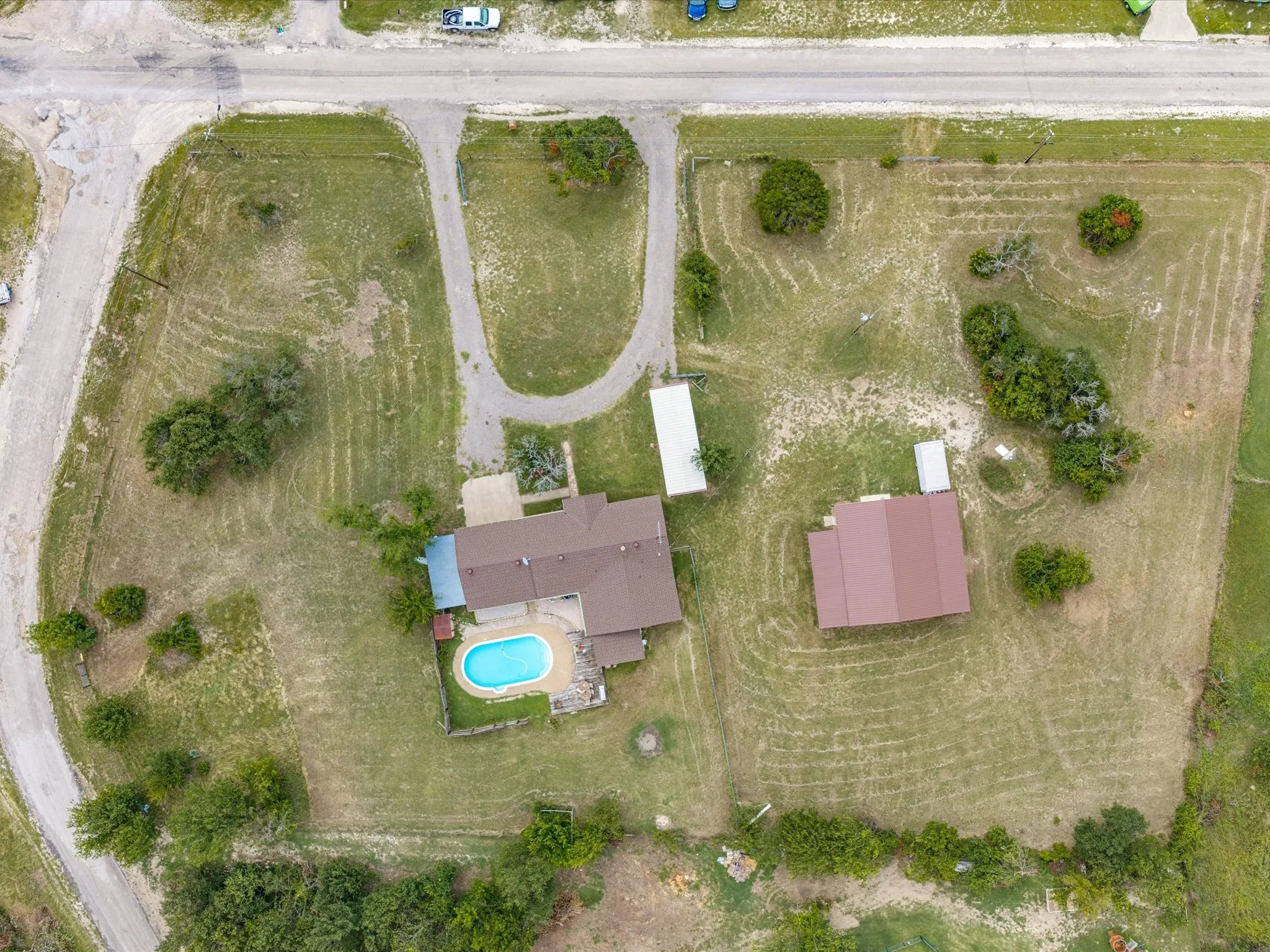 Single Family Residence For Sale in Parker County , 704 Land Of Goshen Drive, Springtown, Texas 76082, 3 Bedrooms, 2 Bathrooms, 2 Garage spaces, 1,520 Sqft, built in 1983, Price $379,989, mls#21313324, Real Estate Agent in Springtown, Homes For Sale in Parker county, Homes For Sale in Springtown, Realtor in Springtown Texas, Real Estate Brokerage Independent Realty Texas, Luminita Cordes Realtor