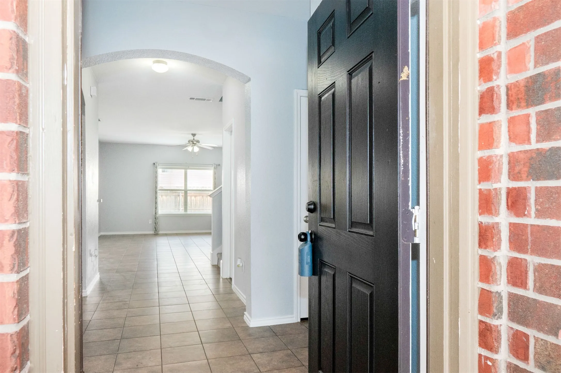 Single Family Residence For Sale in Tarrant County , 4117 Tiburon Street, Fort Worth, Texas 76106, 4 Bedroom, 3 Bathroom, 2 Garage spaces, 2,863 Sqft, built in 2013, mls#21313510, Real Estate Agent in Fort Worth, Homes For Sale in Tarrant county, Homes For Sale in Fort Worth, Realtor in Fort Worth Texas, Real Estate Brokerage Independent Realty Texas, Luminita Cordes Realtor