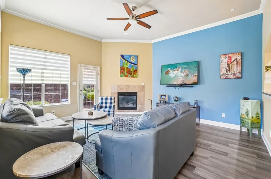Townhouse For Sale in Dallas County , 6118 Shoal Creek Trail, Garland, Texas 75044, 3 Bedroom, 3 Bathroom, 2 Garage spaces, 2,323 Sqft, built in 2009, mls#21311713, Real Estate Agent in Garland, Homes For Sale in Dallas county, Homes For Sale in Garland, Realtor in Garland Texas, Real Estate Brokerage Independent Realty Texas, Luminita Cordes Realtor