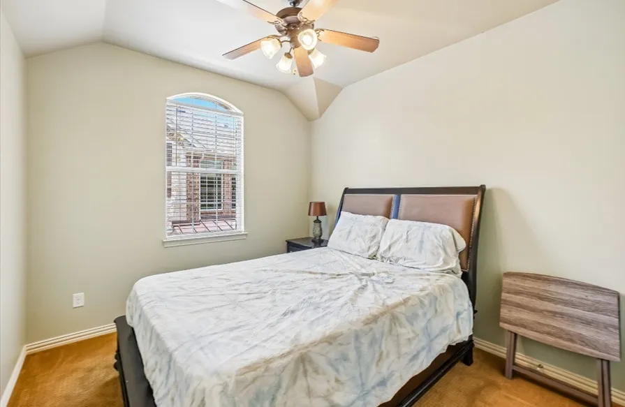 Townhouse For Sale in Dallas County , 6118 Shoal Creek Trail, Garland, Texas 75044, 3 Bedroom, 3 Bathroom, 2 Garage spaces, 2,323 Sqft, built in 2009, mls#21311713, Real Estate Agent in Garland, Homes For Sale in Dallas county, Homes For Sale in Garland, Realtor in Garland Texas, Real Estate Brokerage Independent Realty Texas, Luminita Cordes Realtor