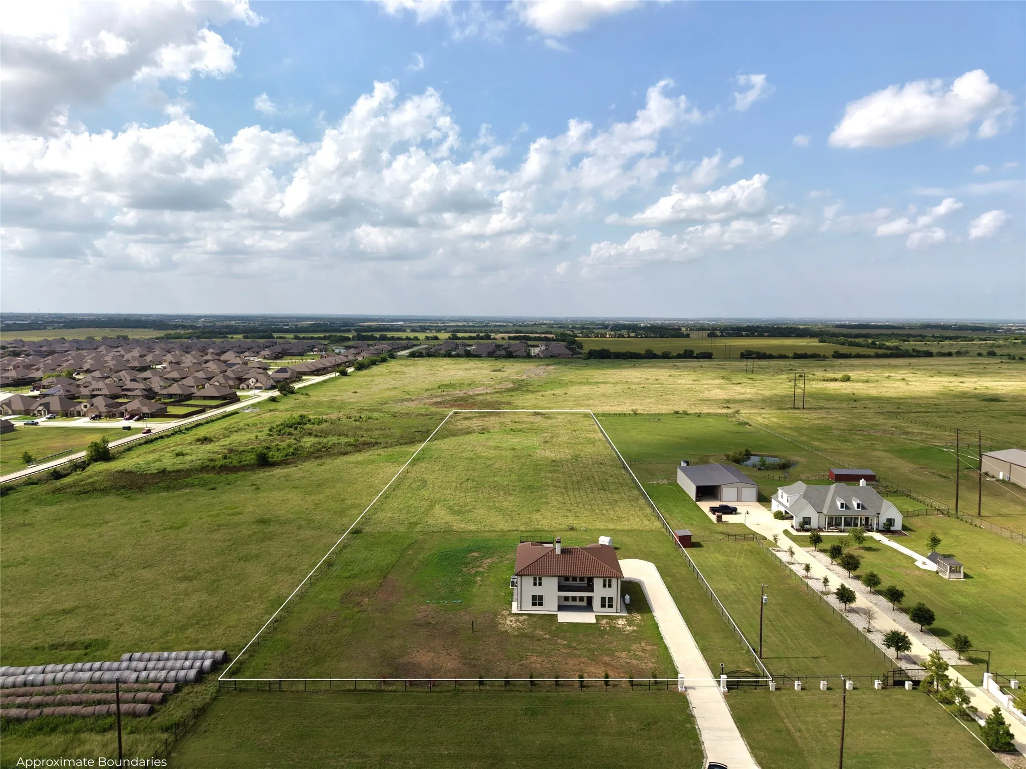 Single Family Residence For Sale in Denton County , 4450 E Masch Branch Road, Krum, Texas 76249, 5 Bedroom, 5 Bathroom, 2 Garage spaces, 3,668 Sqft, built in 2024, mls#21312705, Real Estate Agent in Krum, Homes For Sale in Denton county, Homes For Sale in Krum, Realtor in Krum Texas, Real Estate Brokerage Independent Realty Texas, Luminita Cordes Realtor