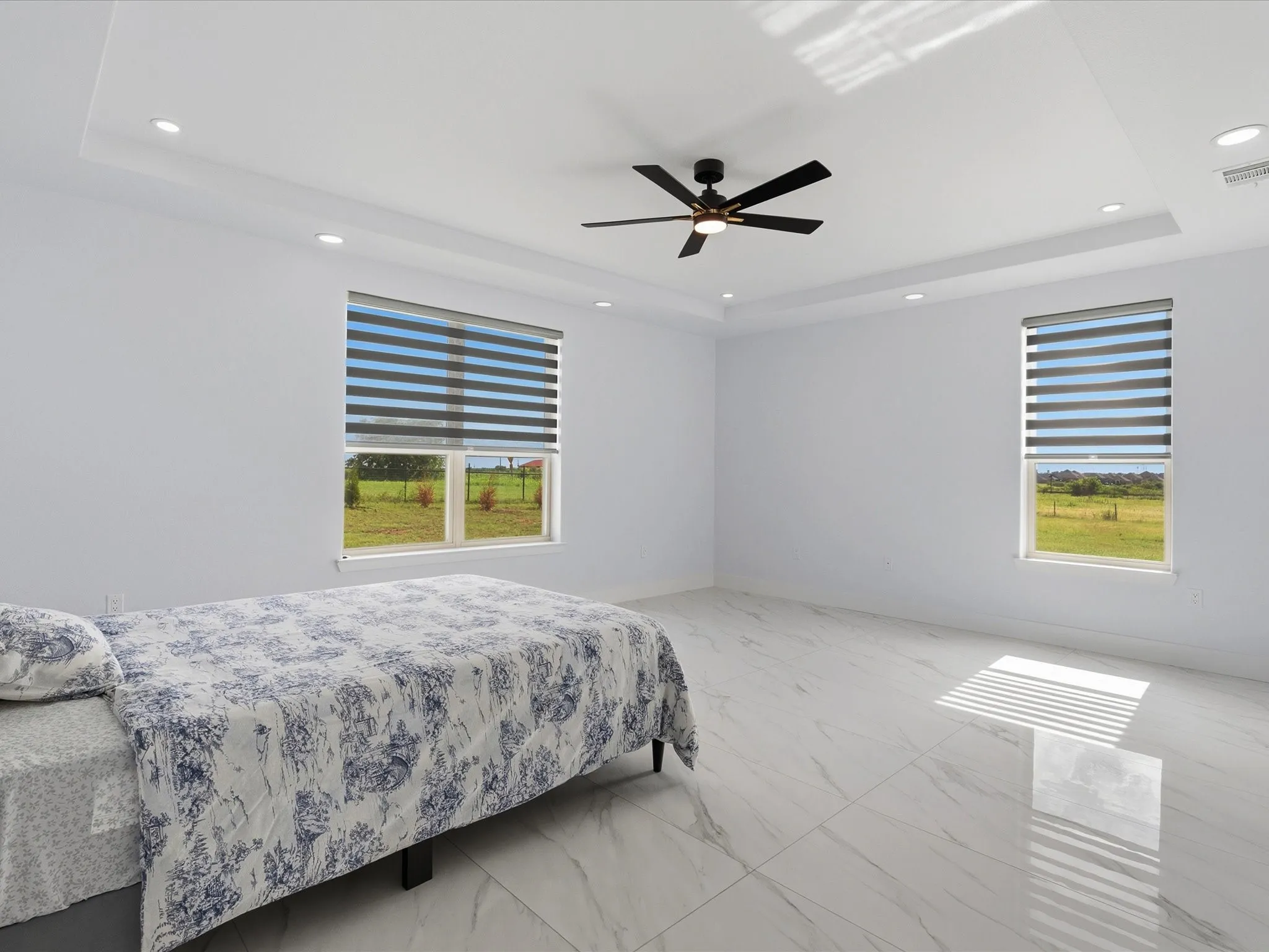 Single Family Residence For Sale in Denton County , 4450 E Masch Branch Road, Krum, Texas 76249, 5 Bedroom, 5 Bathroom, 2 Garage spaces, 3,668 Sqft, built in 2024, mls#21312705, Real Estate Agent in Krum, Homes For Sale in Denton county, Homes For Sale in Krum, Realtor in Krum Texas, Real Estate Brokerage Independent Realty Texas, Luminita Cordes Realtor