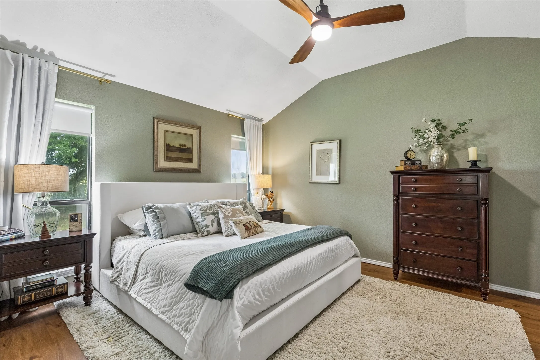 Single Family Residence For Sale in Wise County , 534 Conestoga Trail, Rhome, Texas 76078, 3 Bedroom, 2 Bathroom, Garage spaces, 1,765 Sqft, built in 1994, mls#21311883, Real Estate Agent in Rhome, Homes For Sale in Wise county, Homes For Sale in Rhome, Realtor in Rhome Texas, Real Estate Brokerage Independent Realty Texas, Luminita Cordes Realtor