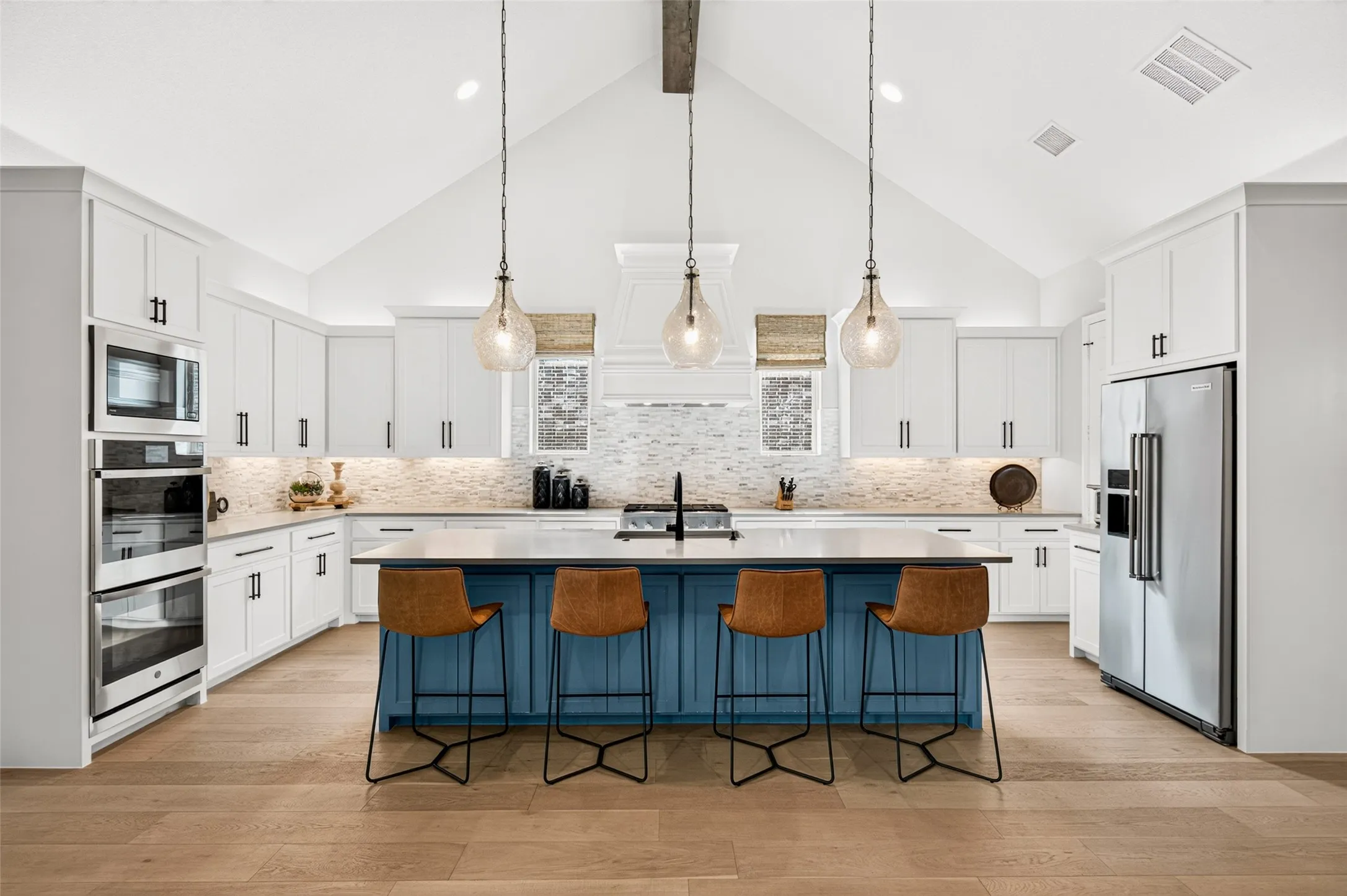 Single Family Residence For Sale in Collin County , 2170 Ivywood Lane, Prosper, Texas 75078, 4 Bedroom, 5 Bathroom, 3 Garage spaces, 3,676 Sqft, built in 2021, mls#21313734, Real Estate Agent in Prosper, Homes For Sale in Collin county, Homes For Sale in Prosper, Realtor in Prosper Texas, Real Estate Brokerage Independent Realty Texas, Luminita Cordes Realtor