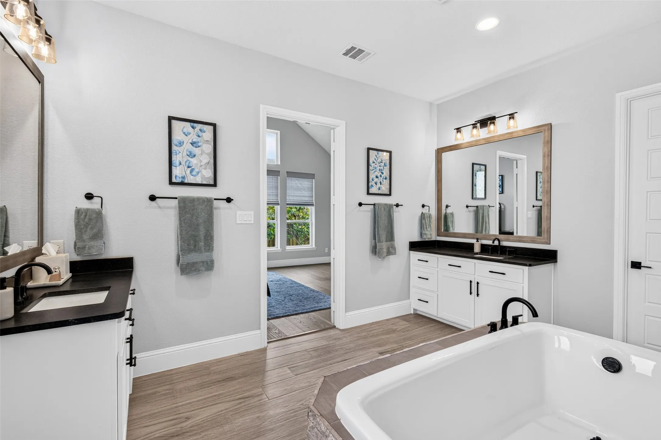Single Family Residence For Sale in Collin County , 2170 Ivywood Lane, Prosper, Texas 75078, 4 Bedroom, 5 Bathroom, 3 Garage spaces, 3,676 Sqft, built in 2021, mls#21313734, Real Estate Agent in Prosper, Homes For Sale in Collin county, Homes For Sale in Prosper, Realtor in Prosper Texas, Real Estate Brokerage Independent Realty Texas, Luminita Cordes Realtor