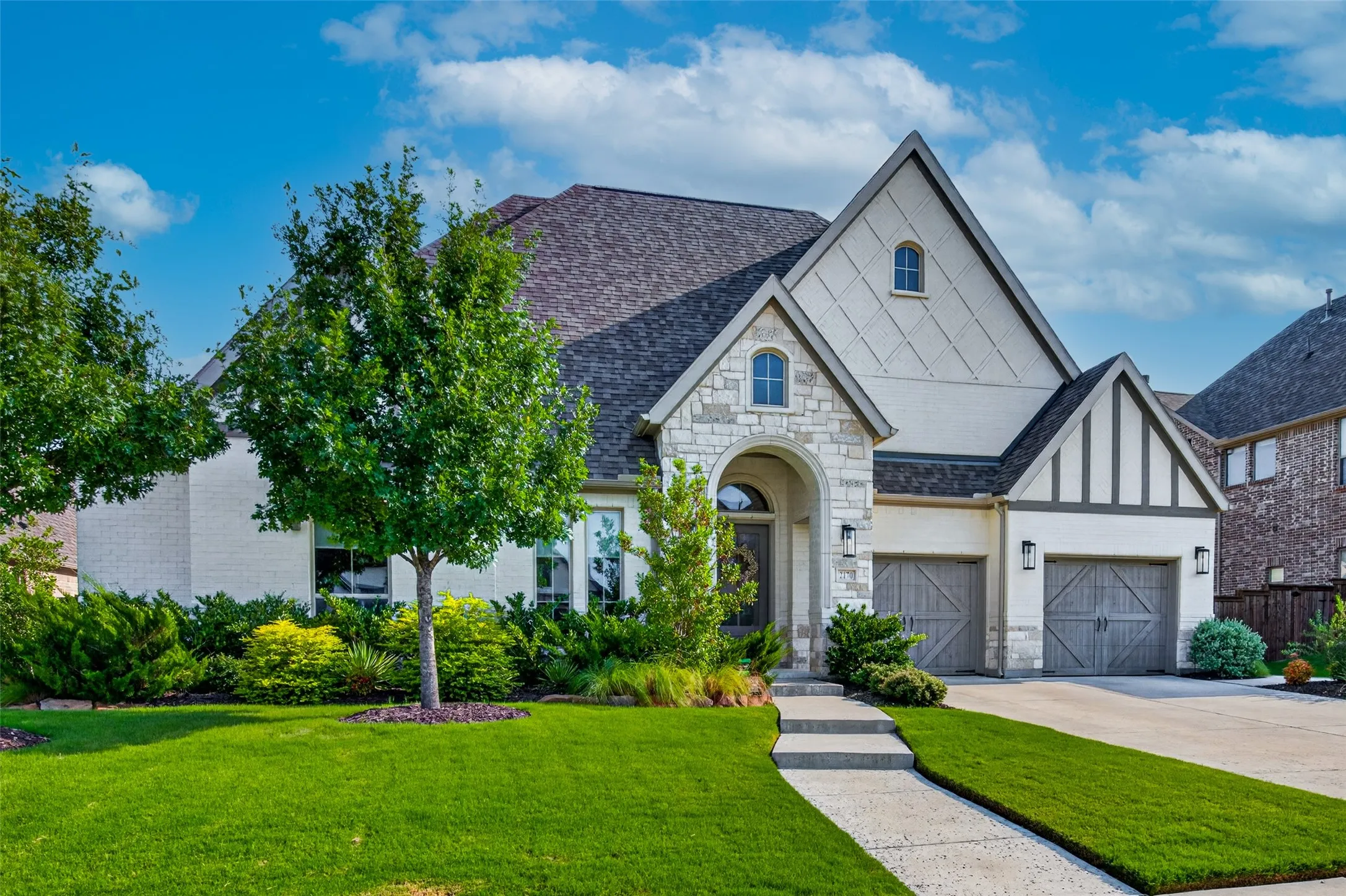 Single Family Residence For Sale in Collin County , 2170 Ivywood Lane, Prosper, Texas 75078, 4 Bedroom, 5 Bathroom, 3 Garage spaces, 3,676 Sqft, built in 2021, mls#21313734, Real Estate Agent in Prosper, Homes For Sale in Collin county, Homes For Sale in Prosper, Realtor in Prosper Texas, Real Estate Brokerage Independent Realty Texas, Luminita Cordes Realtor