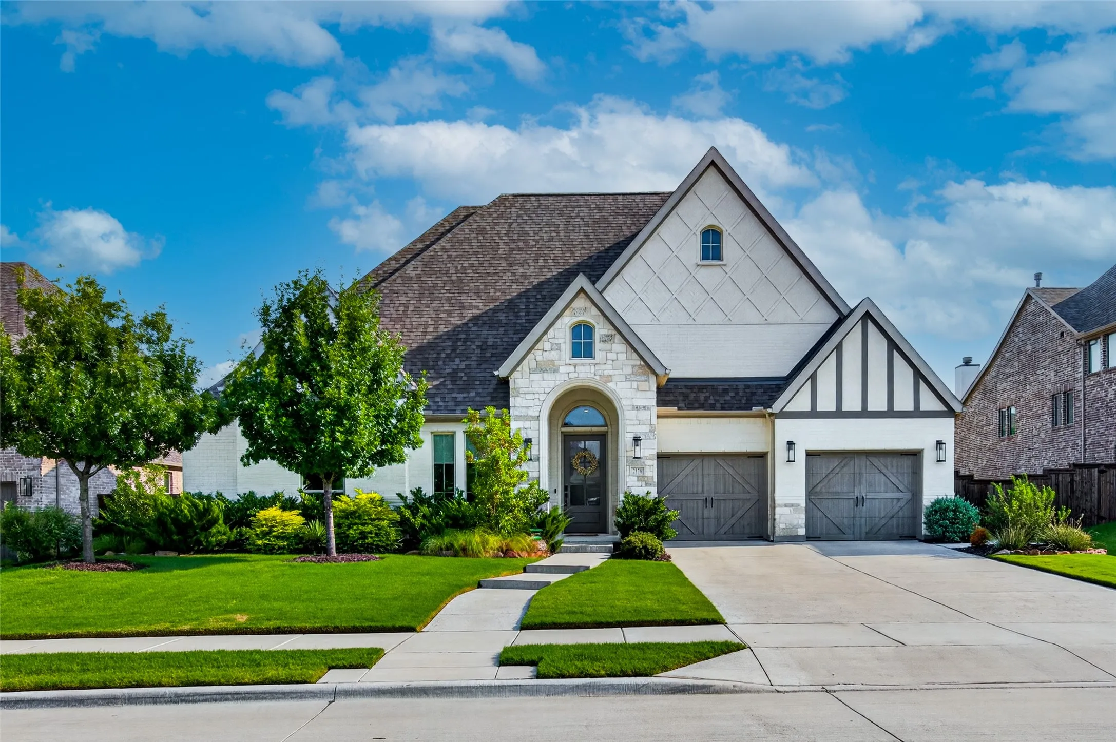 Single Family Residence For Sale in Collin County , 2170 Ivywood Lane, Prosper, Texas 75078, 4 Bedroom, 5 Bathroom, 3 Garage spaces, 3,676 Sqft, built in 2021, mls#21313734, Real Estate Agent in Prosper, Homes For Sale in Collin county, Homes For Sale in Prosper, Realtor in Prosper Texas, Real Estate Brokerage Independent Realty Texas, Luminita Cordes Realtor