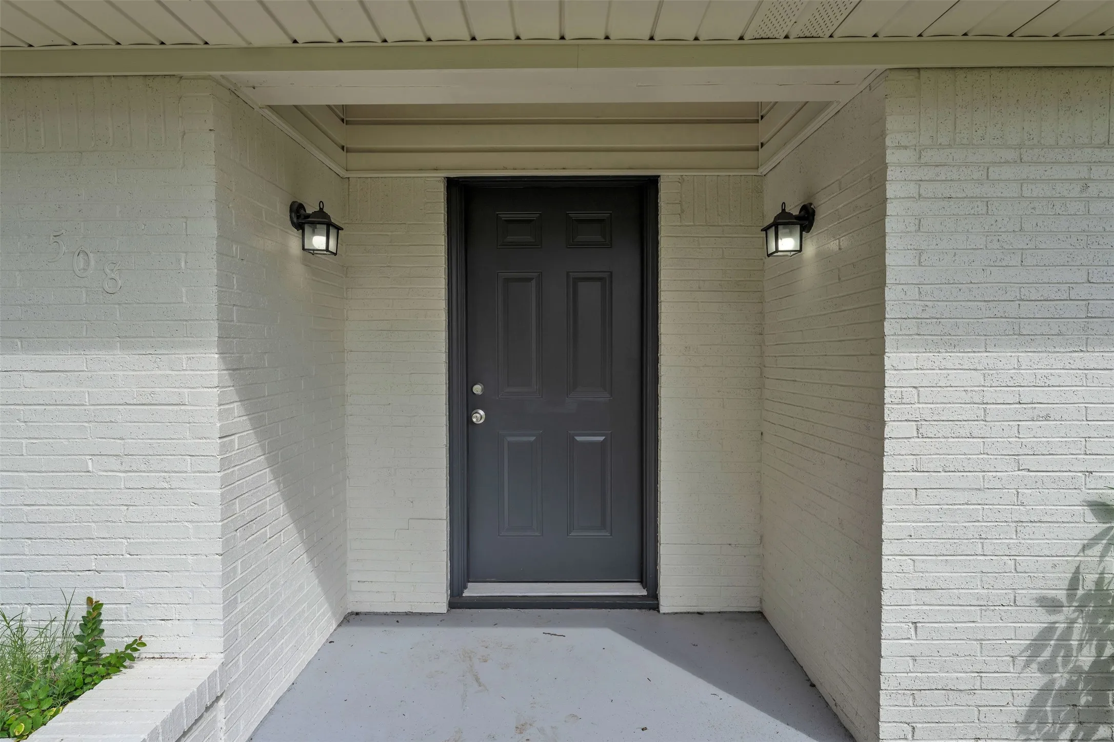 Single Family Residence For Sale in Palo Pinto County , 508 SE 25th Avenue, Mineral Wells, Texas 76067, 3 Bedroom, 2 Bathroom, 2 Garage spaces, 1,660 Sqft, built in 1961, mls#21313434, Real Estate Agent in Mineral Wells, Homes For Sale in Palo Pinto county, Homes For Sale in Mineral Wells, Realtor in Mineral Wells Texas, Real Estate Brokerage Independent Realty Texas, Luminita Cordes Realtor