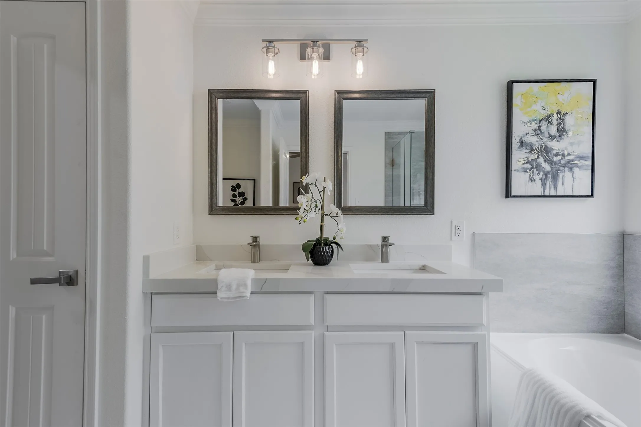 Single Family Residence For Sale in Tarrant County , 2828 Houston Wood Drive, Fort Worth, Texas 76244, 4 Bedroom, 2 Bathroom, 2 Garage spaces, 1,538 Sqft, built in 2012, mls#21311235, Real Estate Agent in Fort Worth, Homes For Sale in Tarrant county, Homes For Sale in Fort Worth, Realtor in Fort Worth Texas, Real Estate Brokerage Independent Realty Texas, Luminita Cordes Realtor