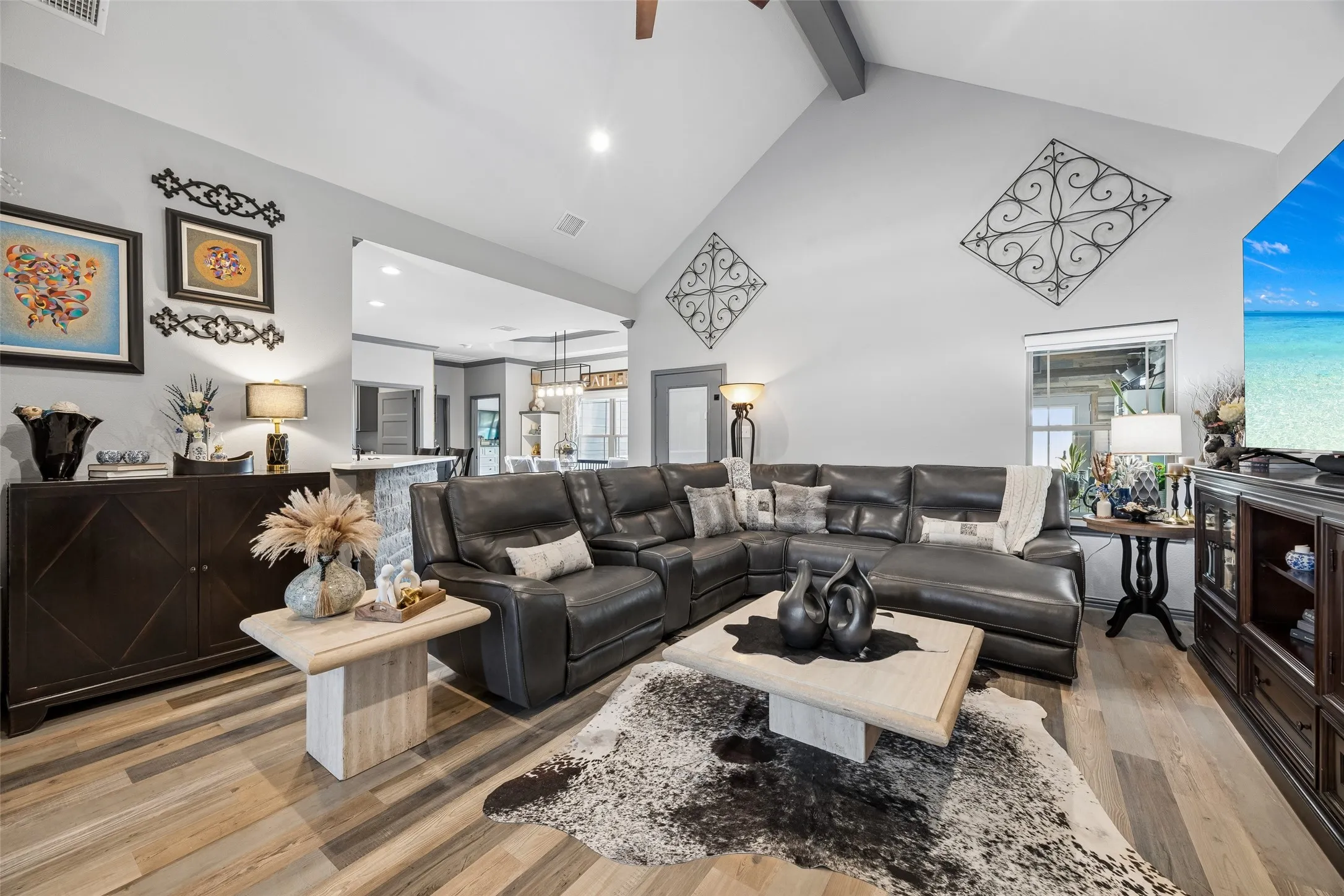 Single Family Residence For Sale in Kaufman County , 1000 Winding Wood Trail, Scurry, Texas 75158, 4 Bedroom, 3 Bathroom, 2 Garage spaces, 2,753 Sqft, built in 2021, mls#21308801, Real Estate Agent in Scurry, Homes For Sale in Kaufman county, Homes For Sale in Scurry, Realtor in Scurry Texas, Real Estate Brokerage Independent Realty Texas, Luminita Cordes Realtor