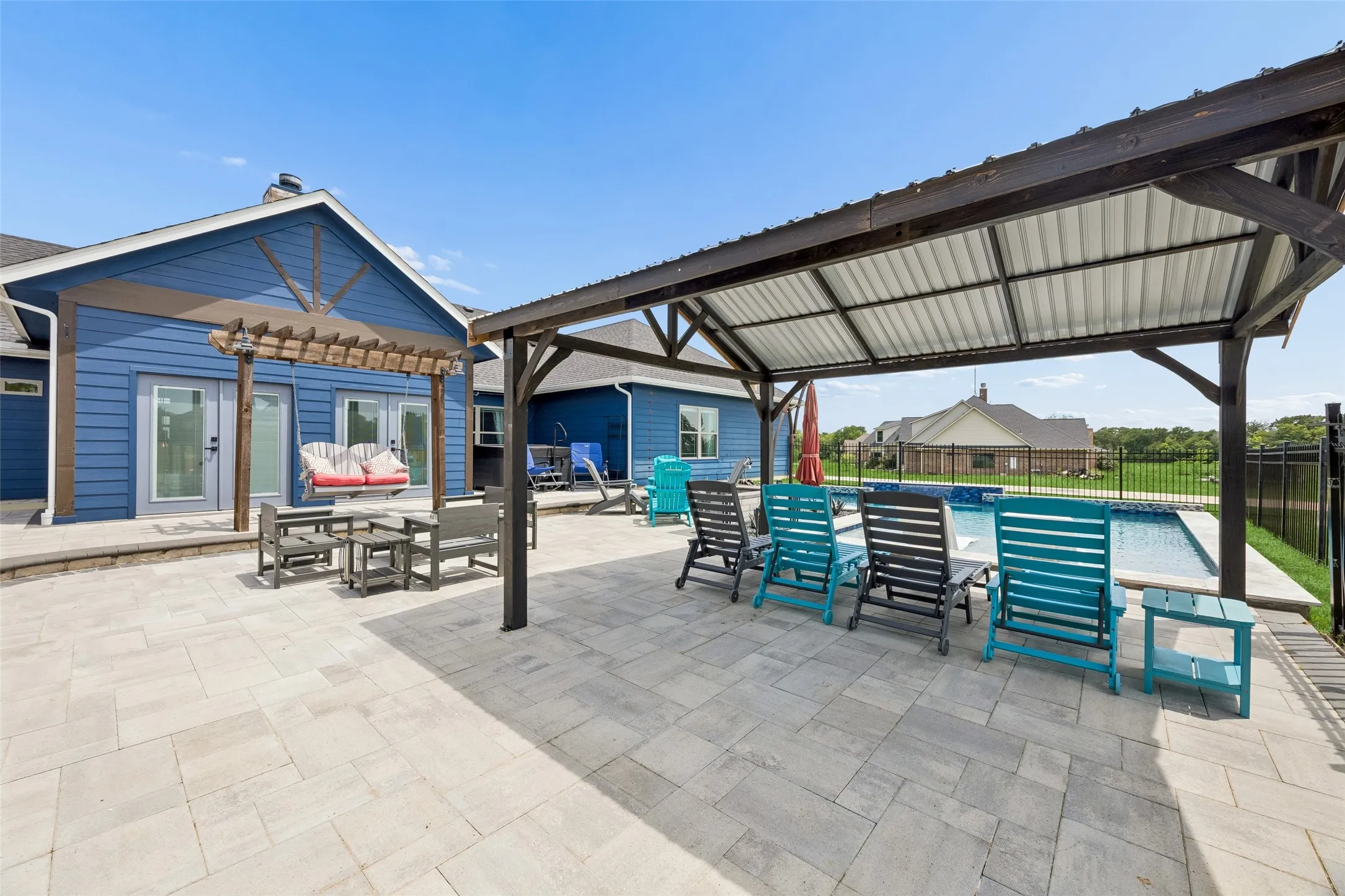 Single Family Residence For Sale in Kaufman County , 1000 Winding Wood Trail, Scurry, Texas 75158, 4 Bedroom, 3 Bathroom, 2 Garage spaces, 2,753 Sqft, built in 2021, mls#21308801, Real Estate Agent in Scurry, Homes For Sale in Kaufman county, Homes For Sale in Scurry, Realtor in Scurry Texas, Real Estate Brokerage Independent Realty Texas, Luminita Cordes Realtor