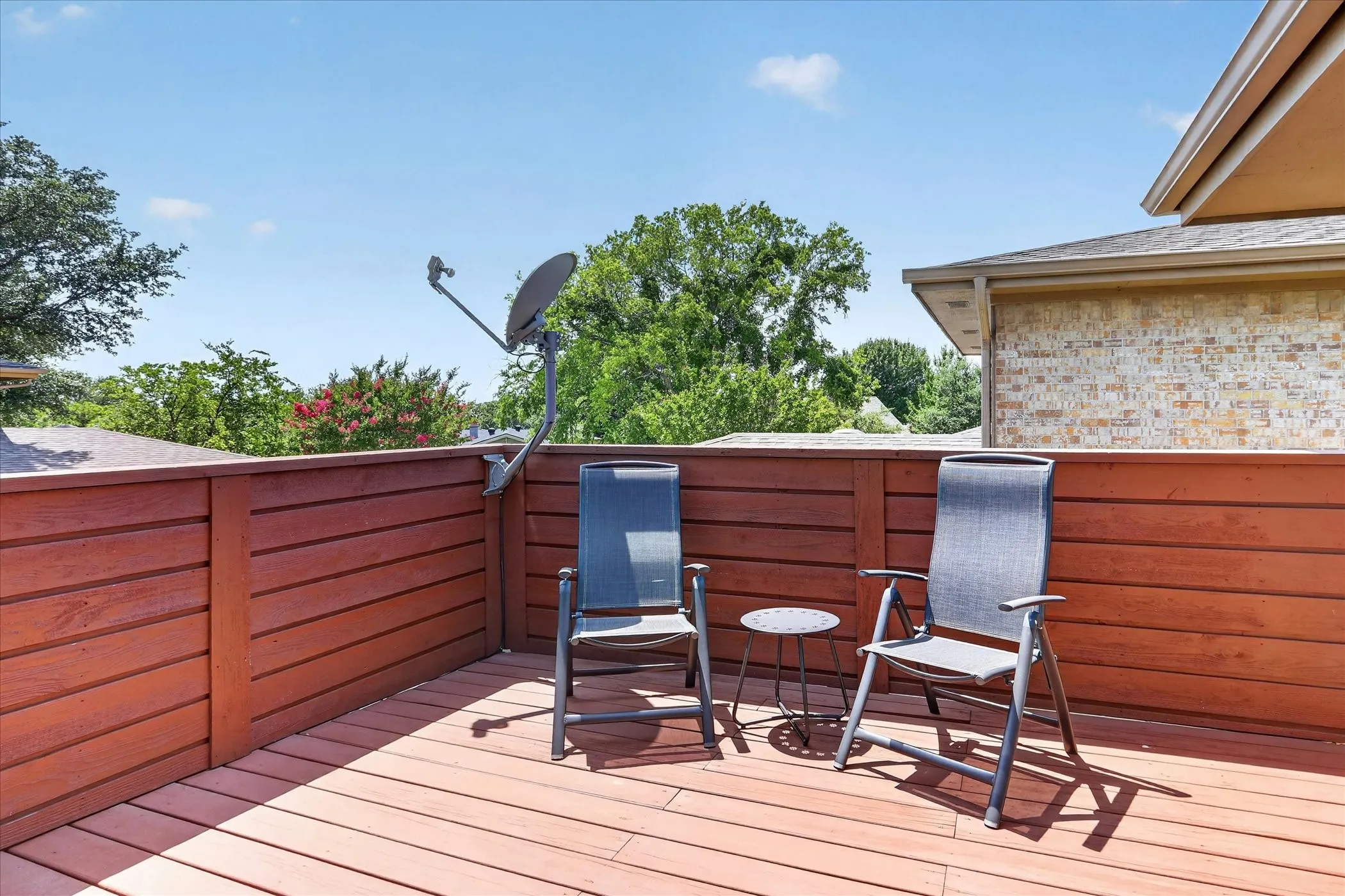 Townhouse For Sale in Tarrant County , 4 Cedar Lane, Bedford, Texas 76021, 2 Bedroom, 2 Bathroom, 2 Garage spaces, 1,609 Sqft, built in 1984, mls#21312976, Real Estate Agent in Bedford, Homes For Sale in Tarrant county, Homes For Sale in Bedford, Realtor in Bedford Texas, Real Estate Brokerage Independent Realty Texas, Luminita Cordes Realtor